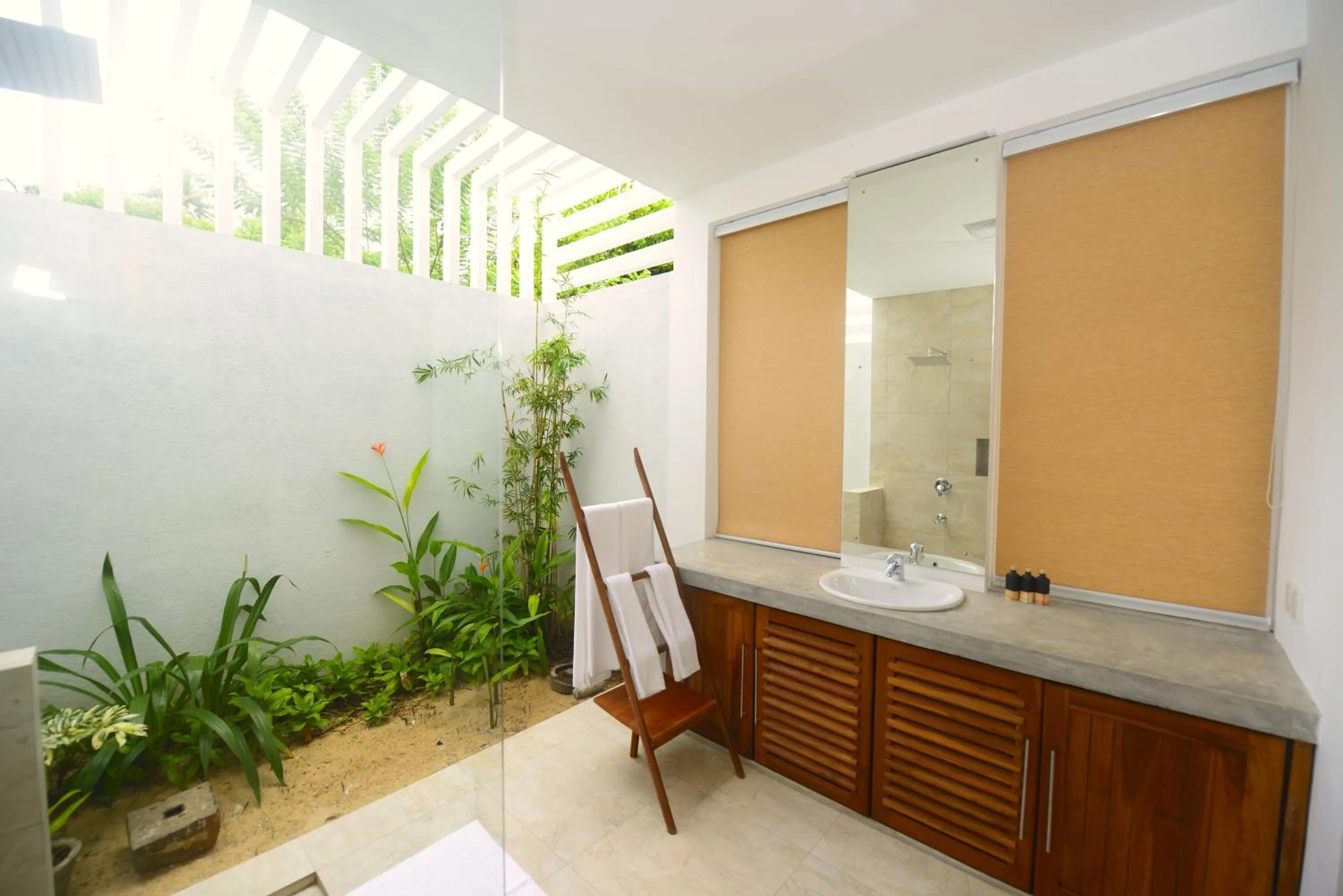 Shower in Soul Wellness and Ayurveda Resort-All Meals and Treatments Included