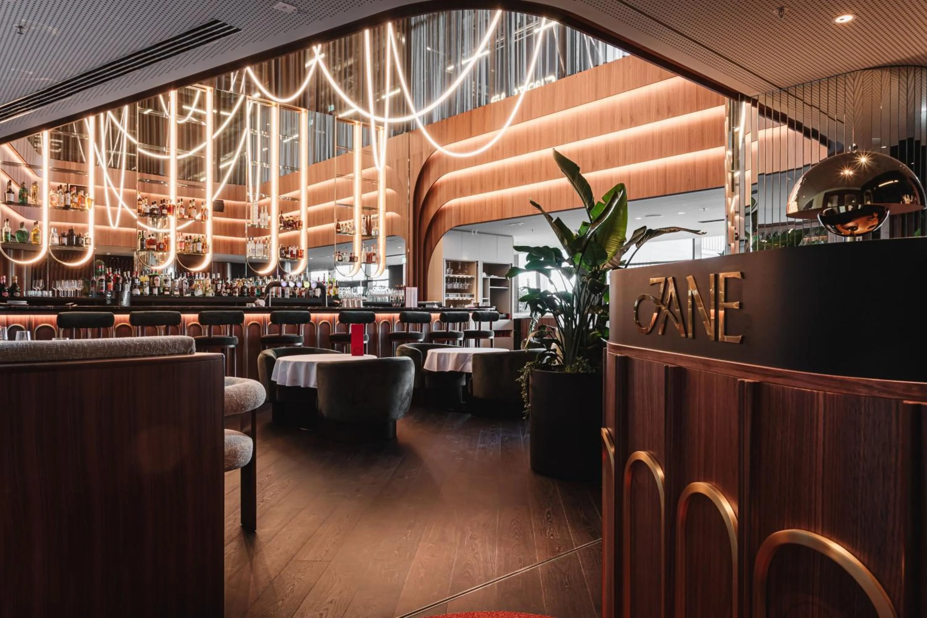 Restaurant/places to eat in NOTO Hotel