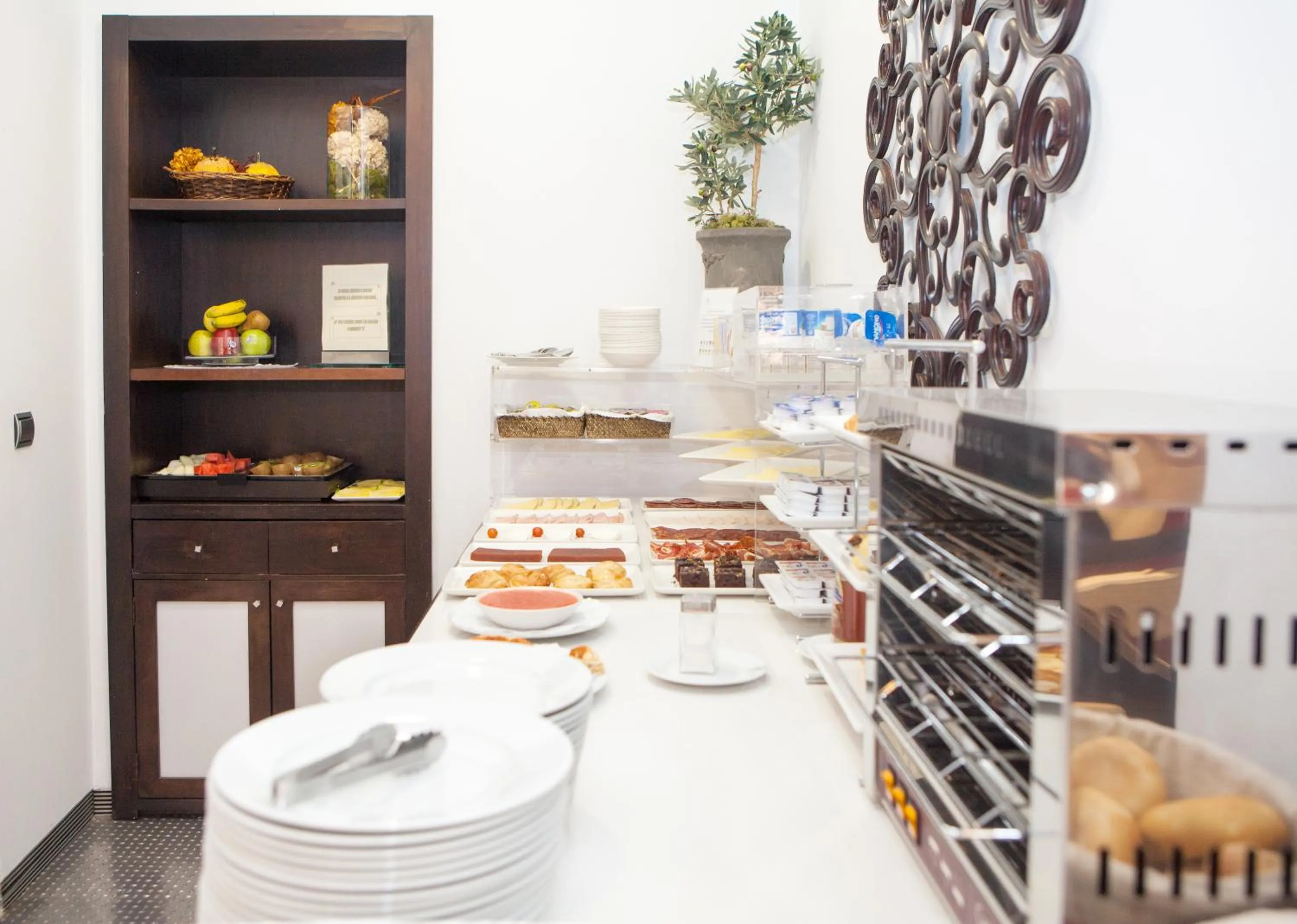 Buffet breakfast in Soho Boutique Casa Don Fernando