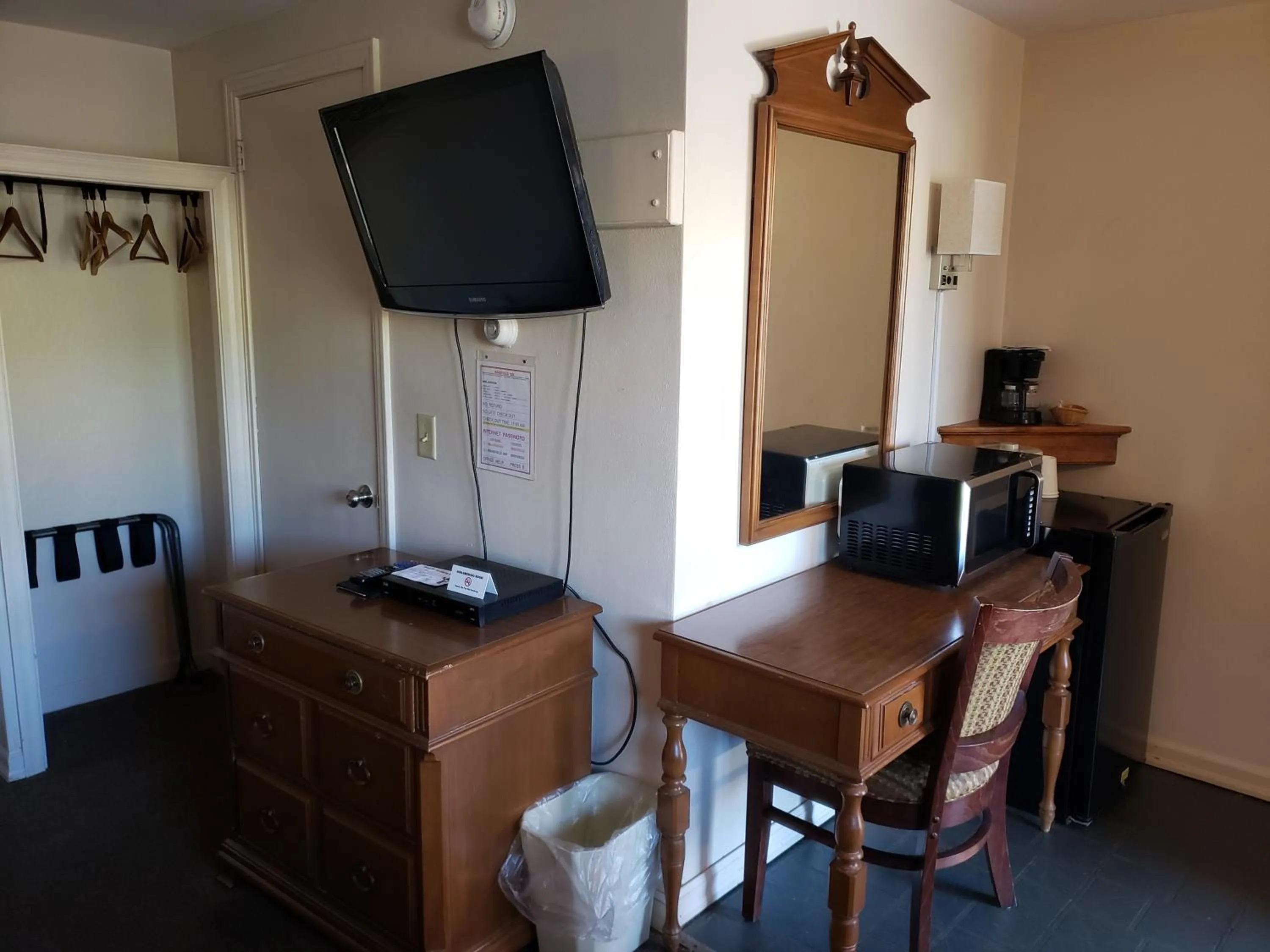 Mansfield Inn