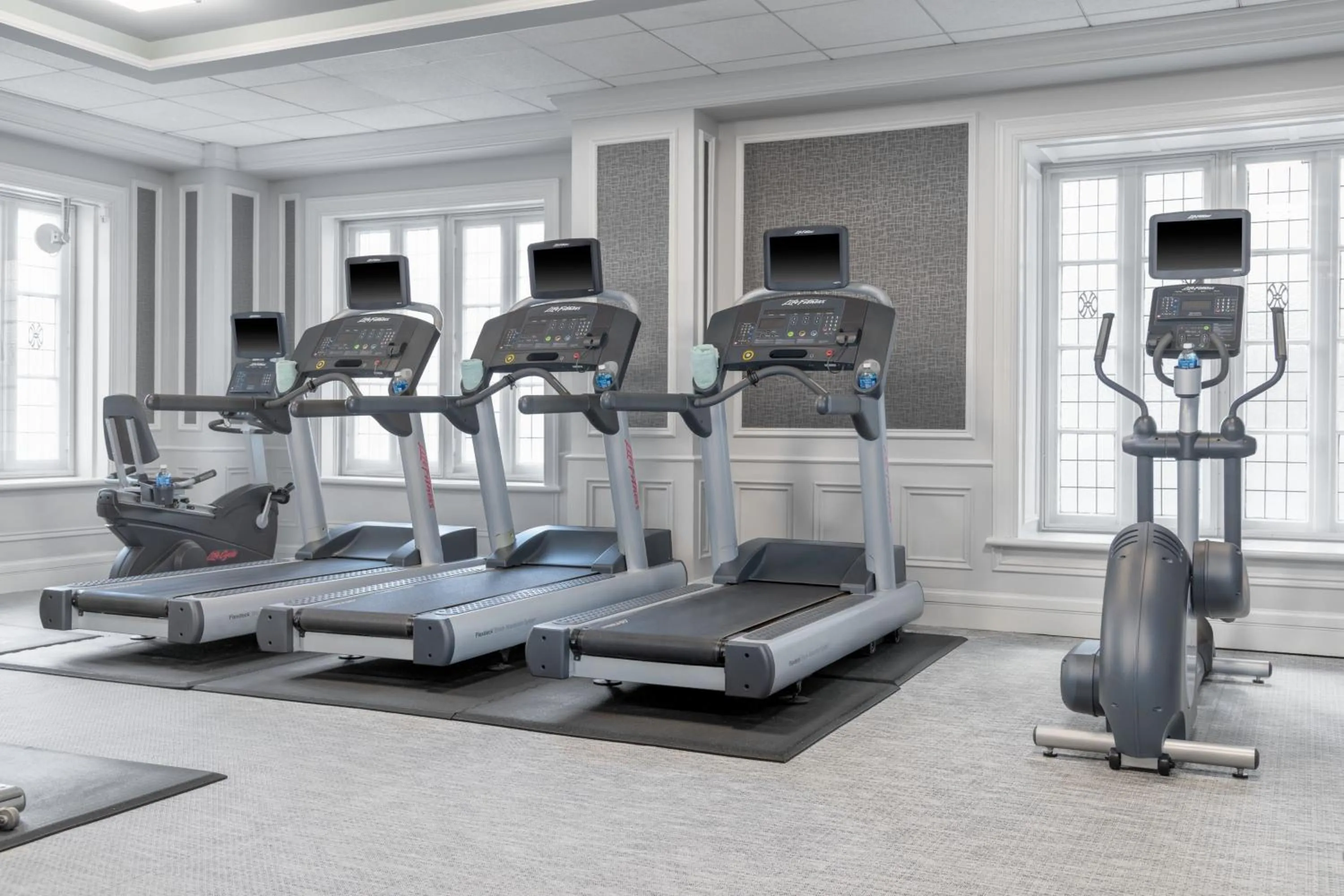 Fitness centre/facilities in Courtyard St. Louis Downtown/Convention Center