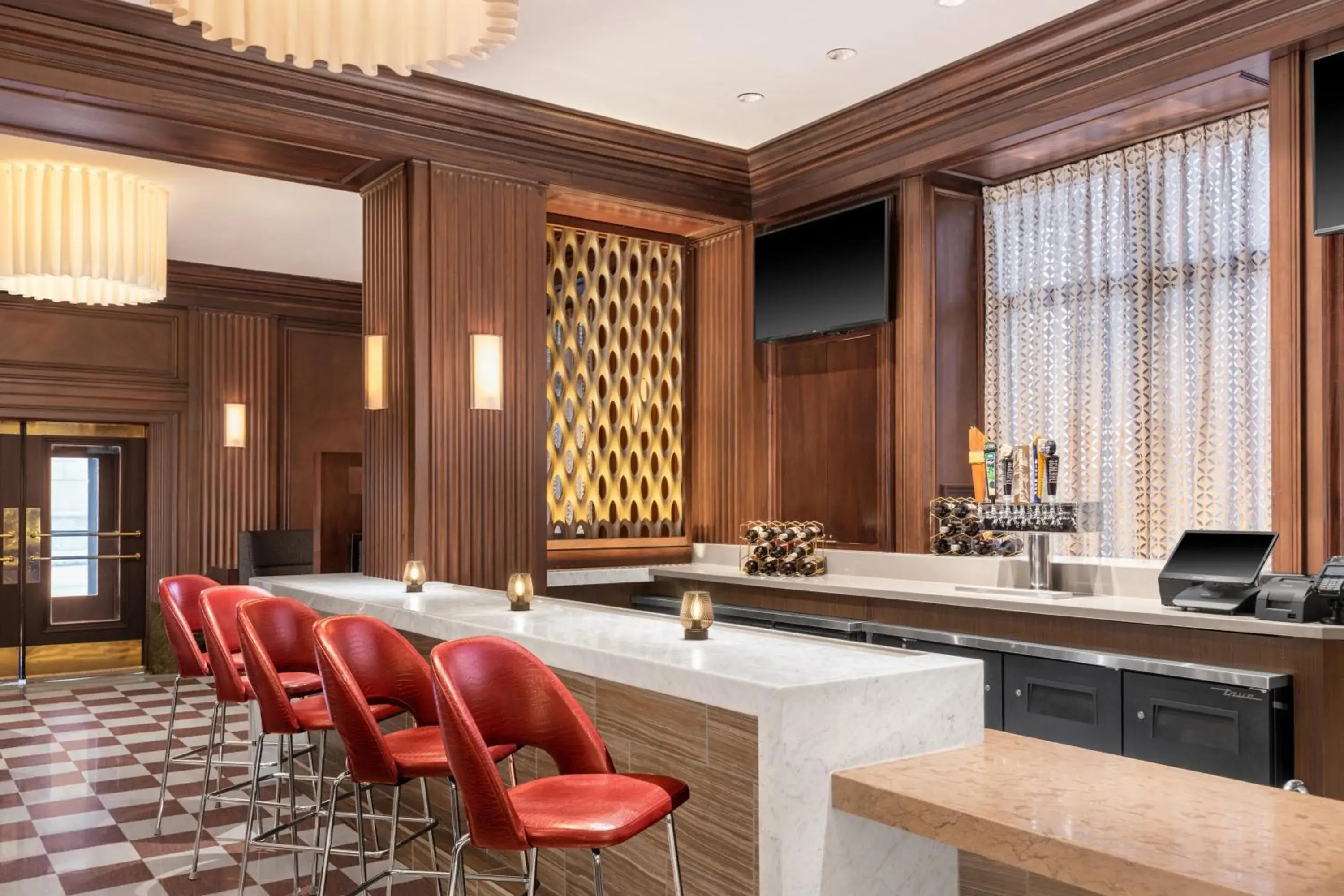 Restaurant/places to eat in Courtyard St. Louis Downtown/Convention Center Restaurant/places to eat in Courtyard St. Louis Downtown/Convention Center