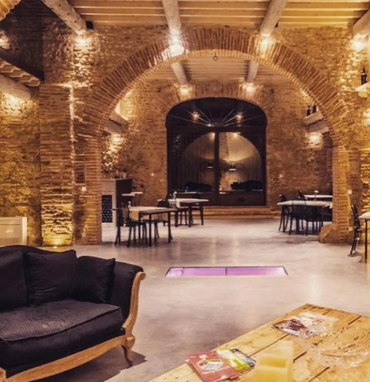 Communal lounge/ TV room in Mas Latour Lavail