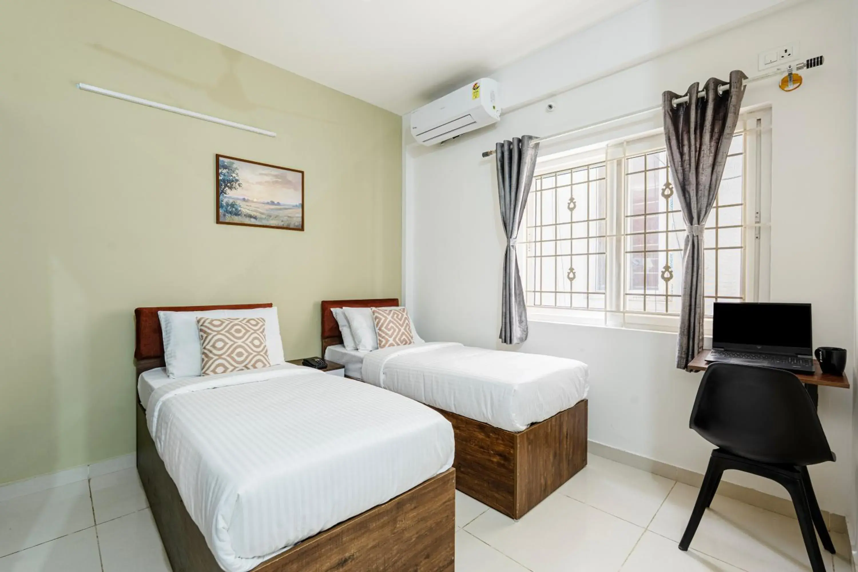 Standard Twin Room in Wandr Hotel Brookefield, Bangalore Standard Twin Room in Wandr Hotel Brookefield, Bangalore