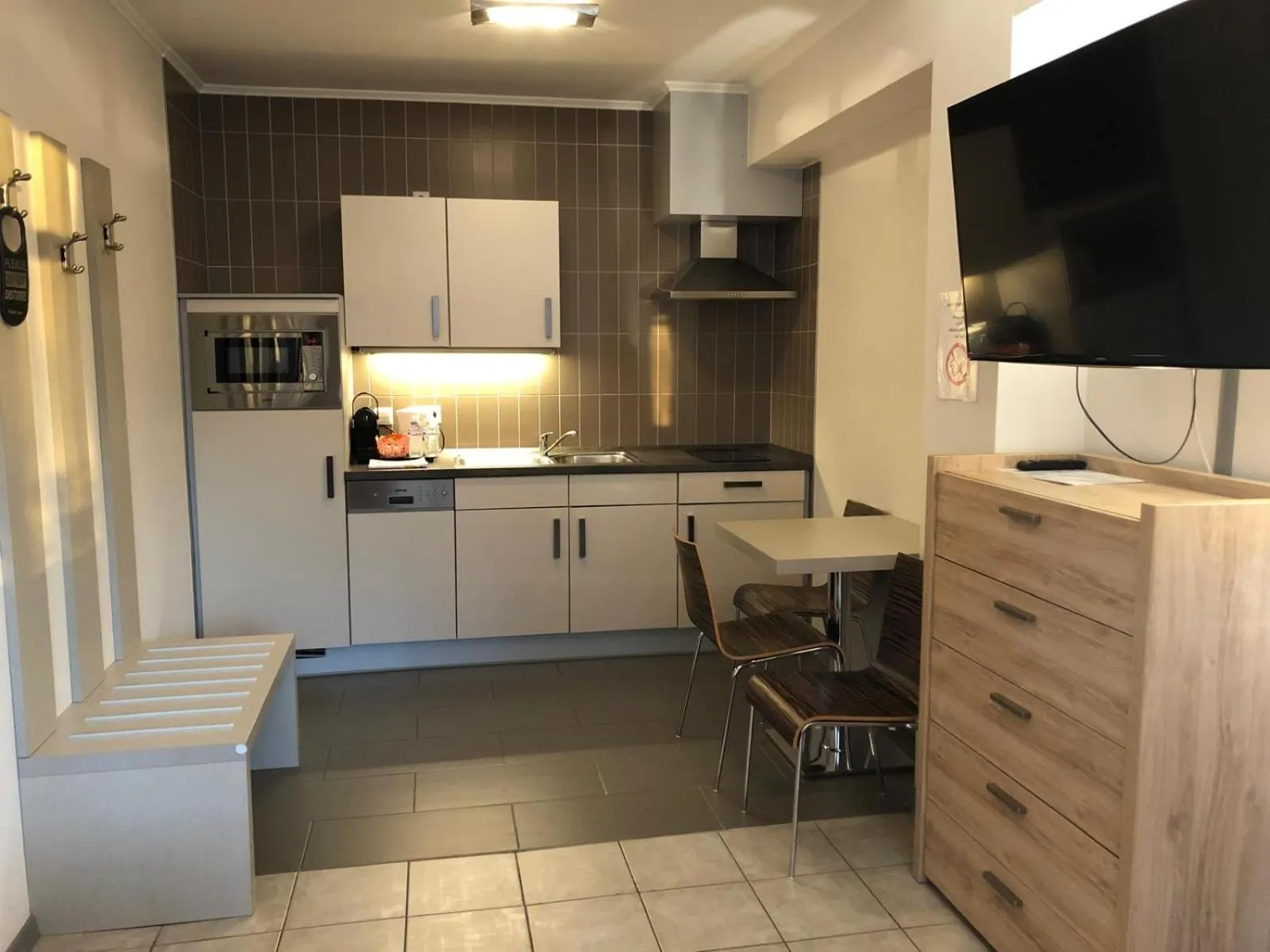 Kitchen or kitchenette in Appart-Hotel Gwendy