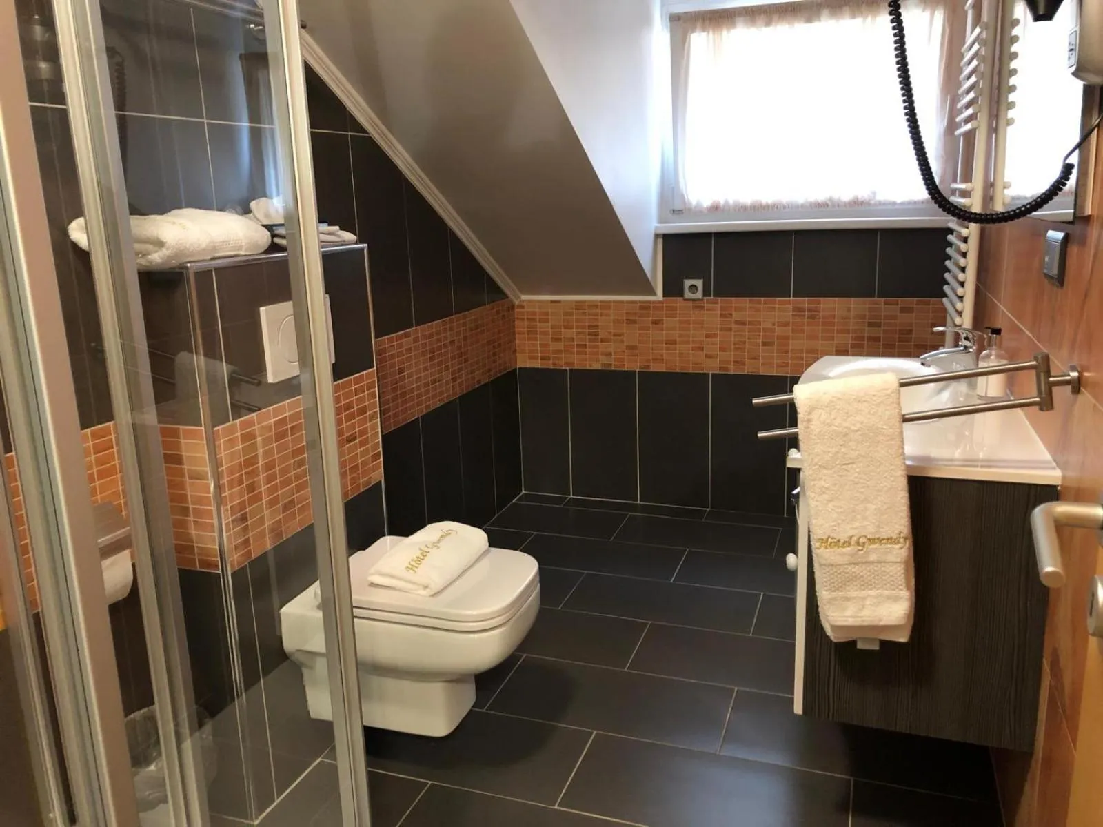 Bathroom in Appart-Hotel Gwendy