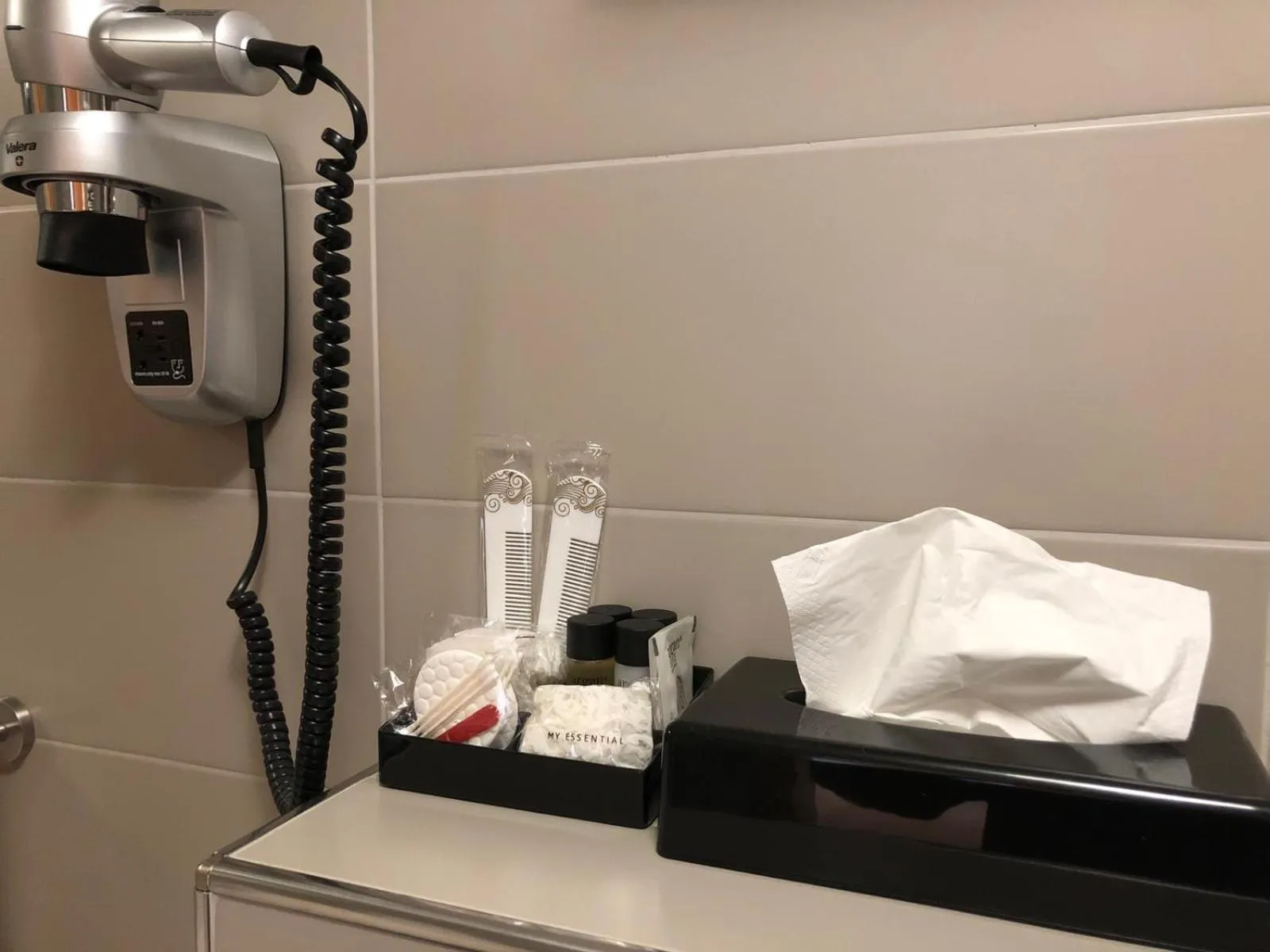 Bathroom in Appart-Hotel Gwendy