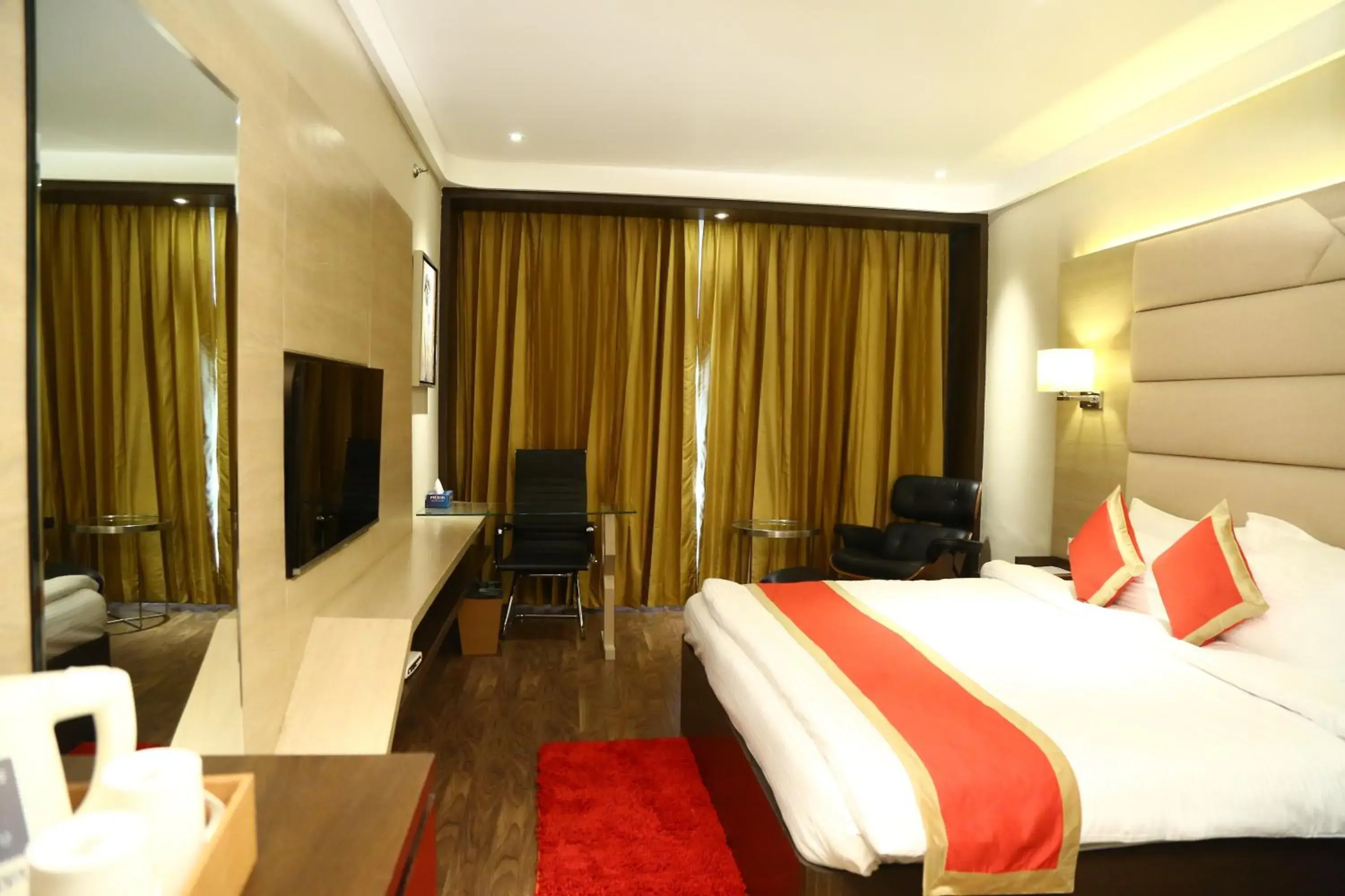 Bedroom, Bed in The Fern Residency Bedroom, Bed in The Fern Residency