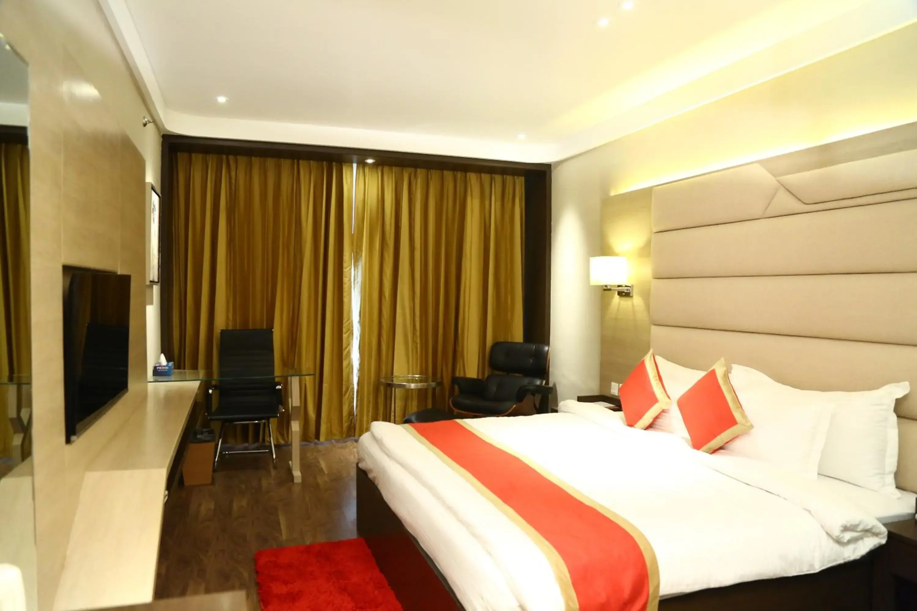 Bedroom, Bed in The Fern Residency Bedroom, Bed in The Fern Residency