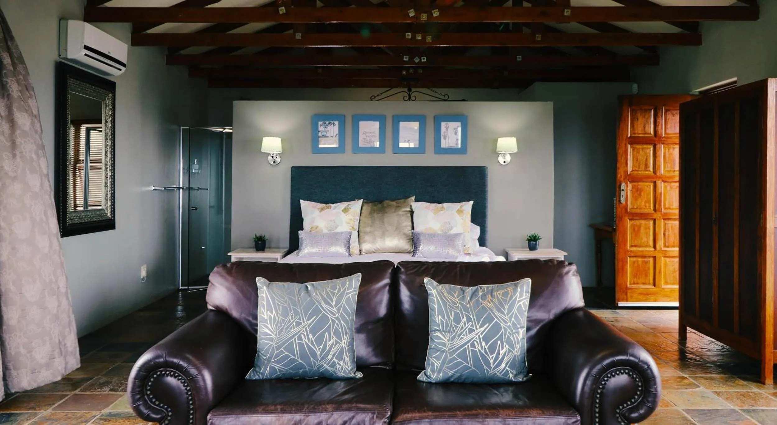 Sea Whisper Self Catering