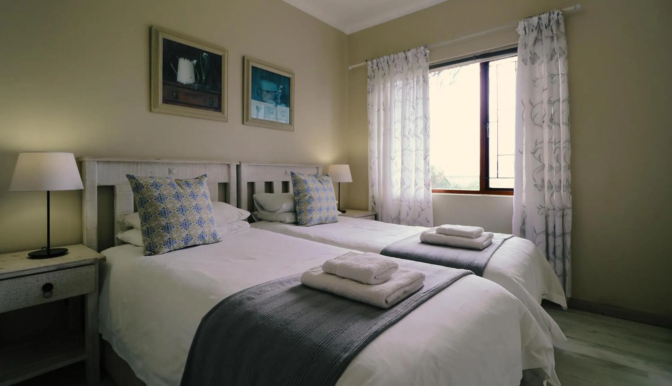 Sea Whisper Self Catering