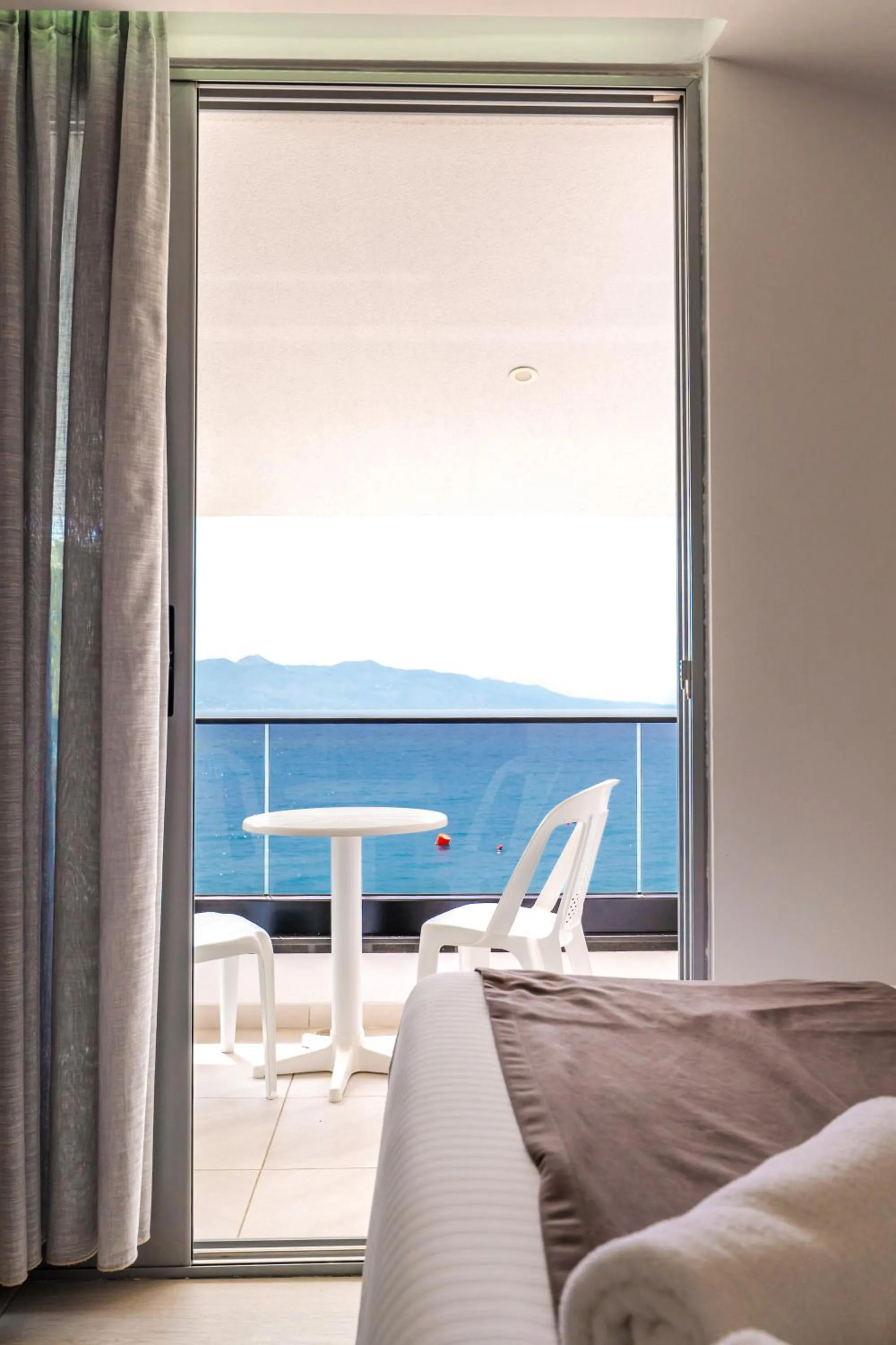 Bed in Vila Era Beach