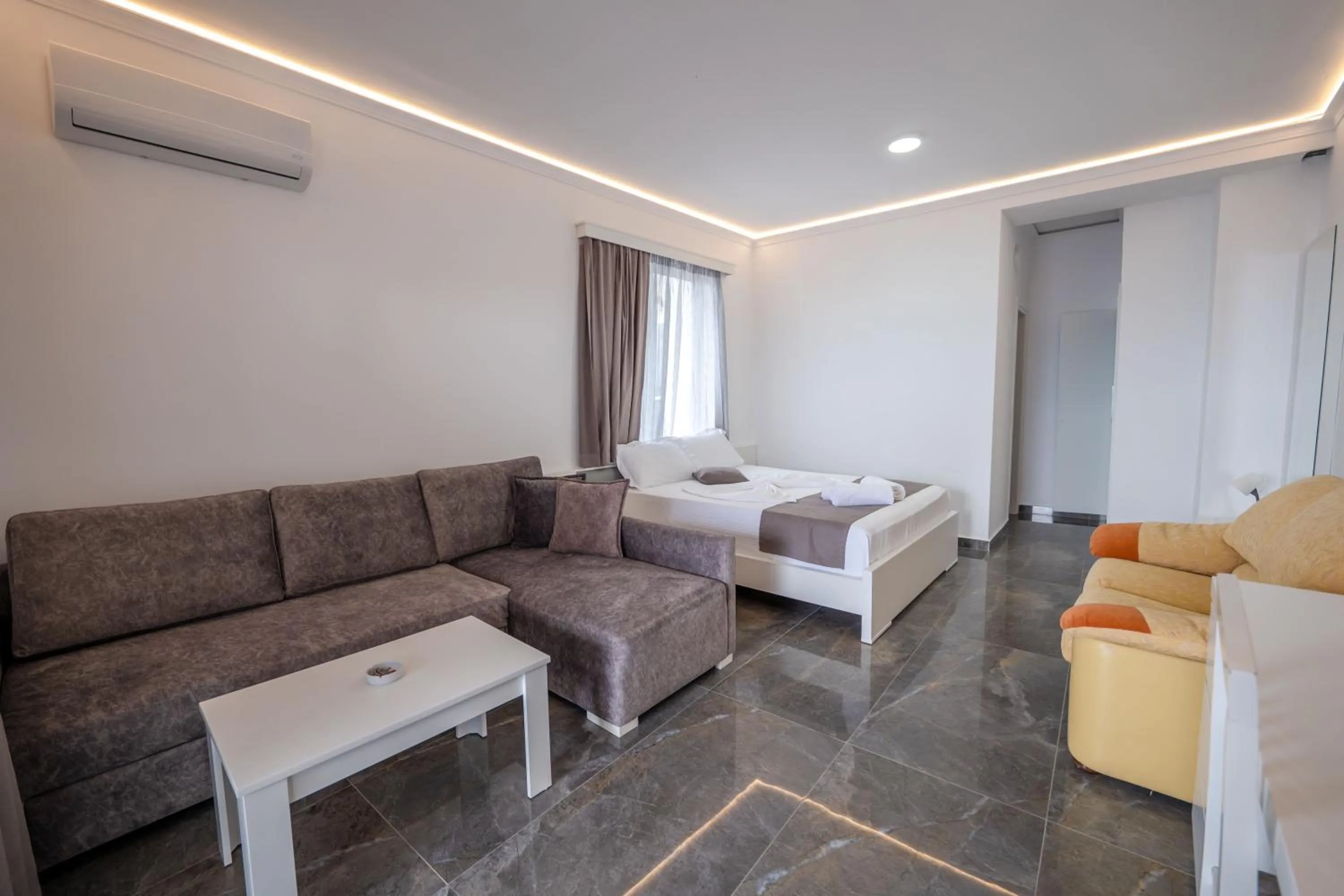 Bed in Vila Era Beach