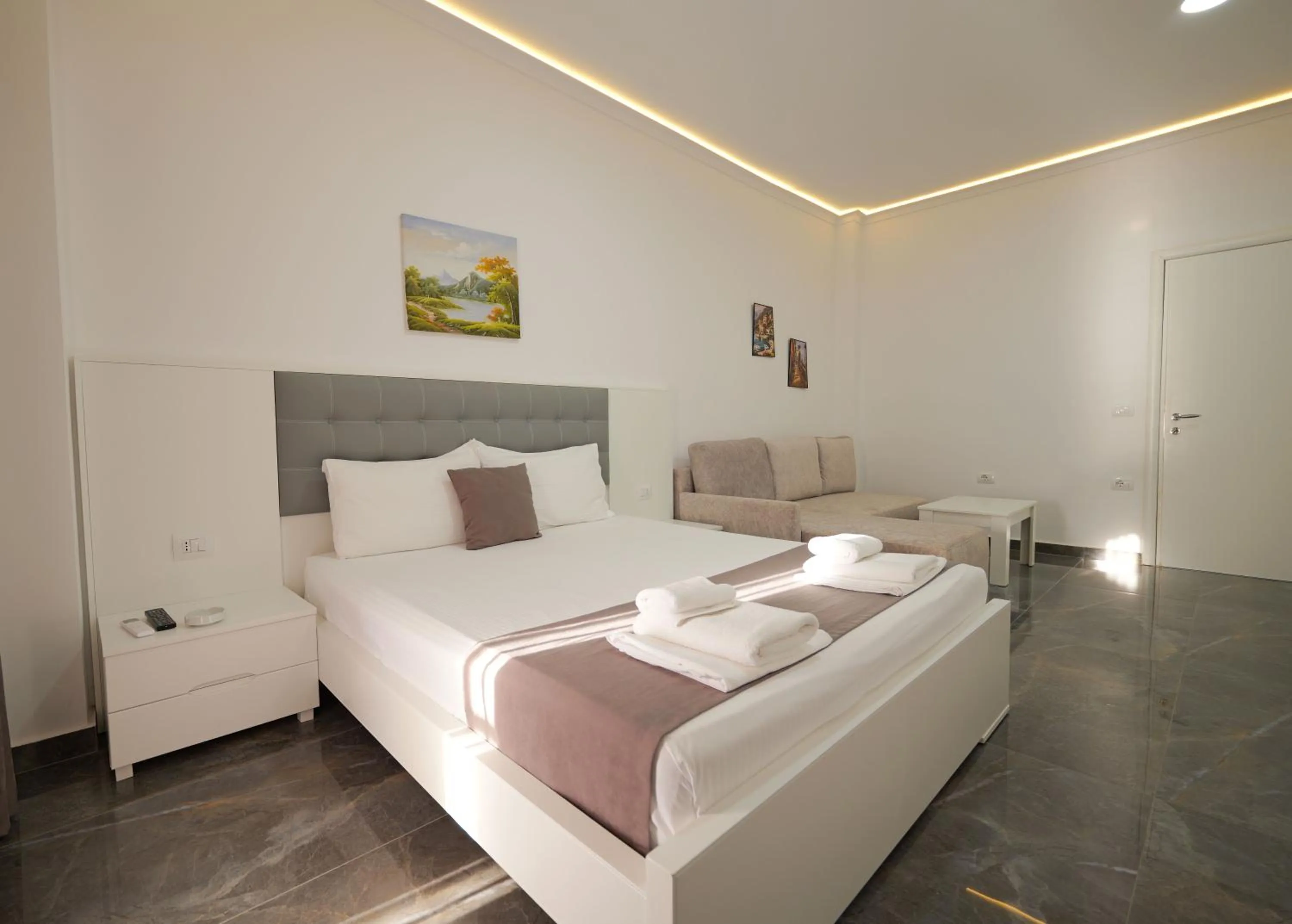 Seating area, Bed in Vila Era Beach