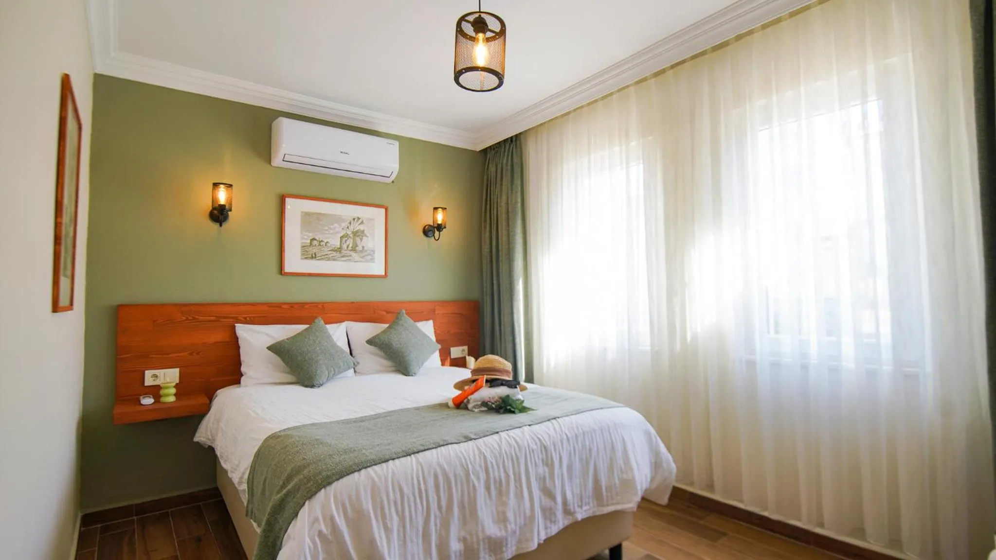 Photo of the whole room, Bed in Bozcaada Aspava Otel