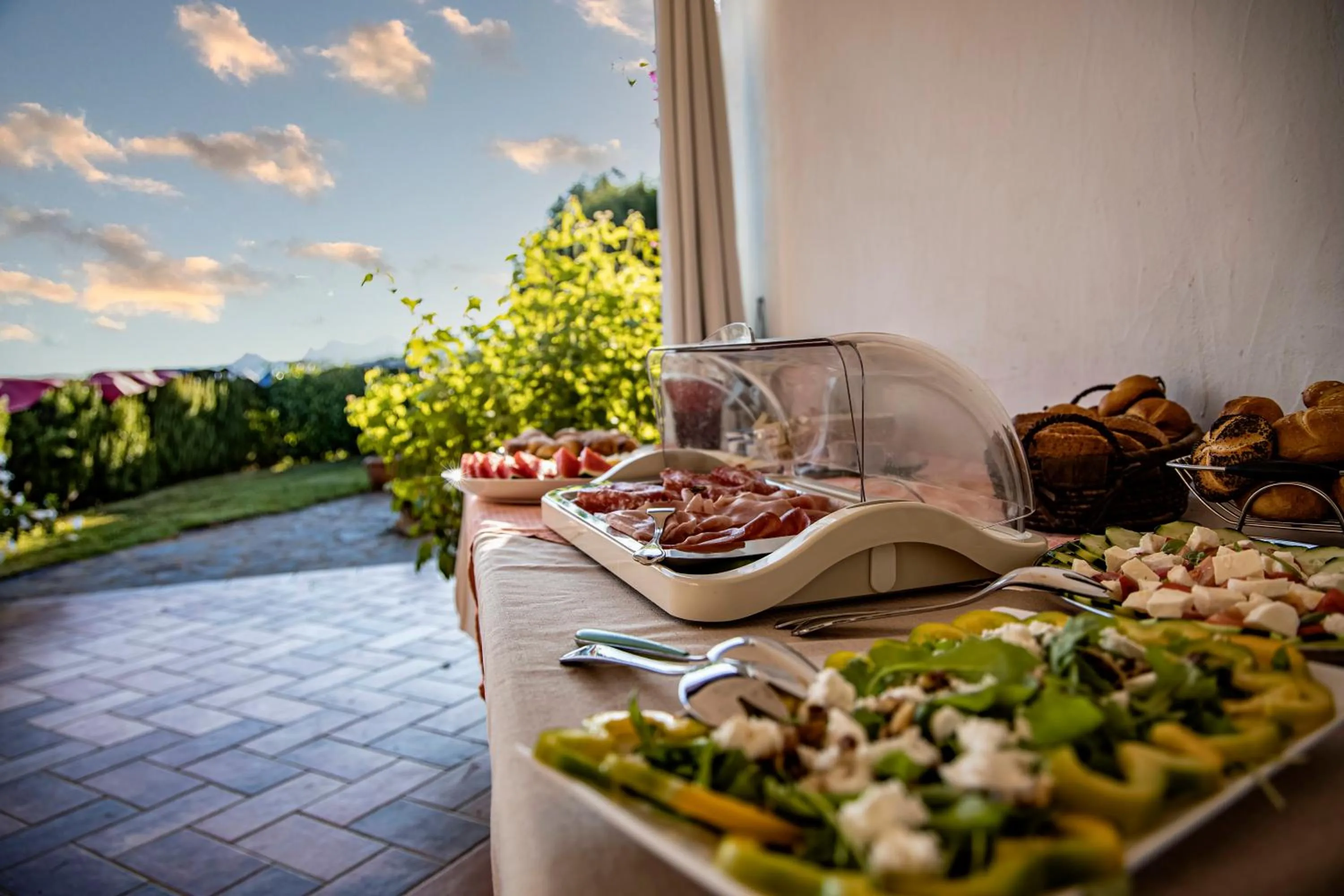 Breakfast in Dolce Luna