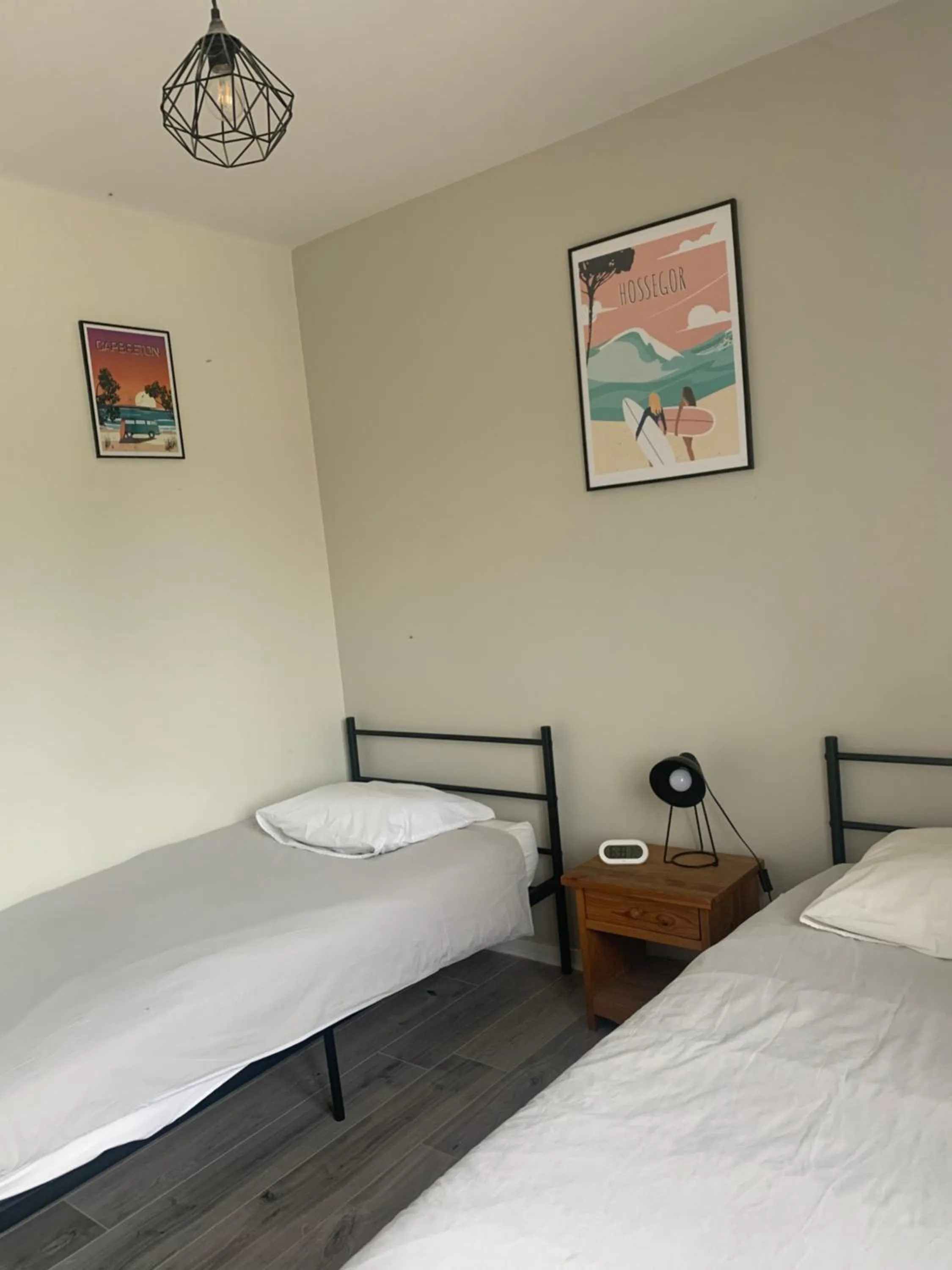 Bed in Hôtel La Cote d'Argent