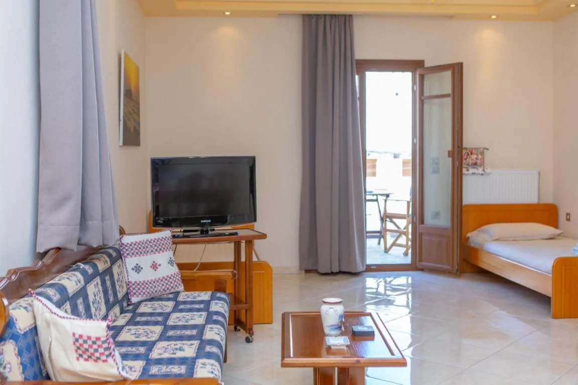 Like Home Naxos