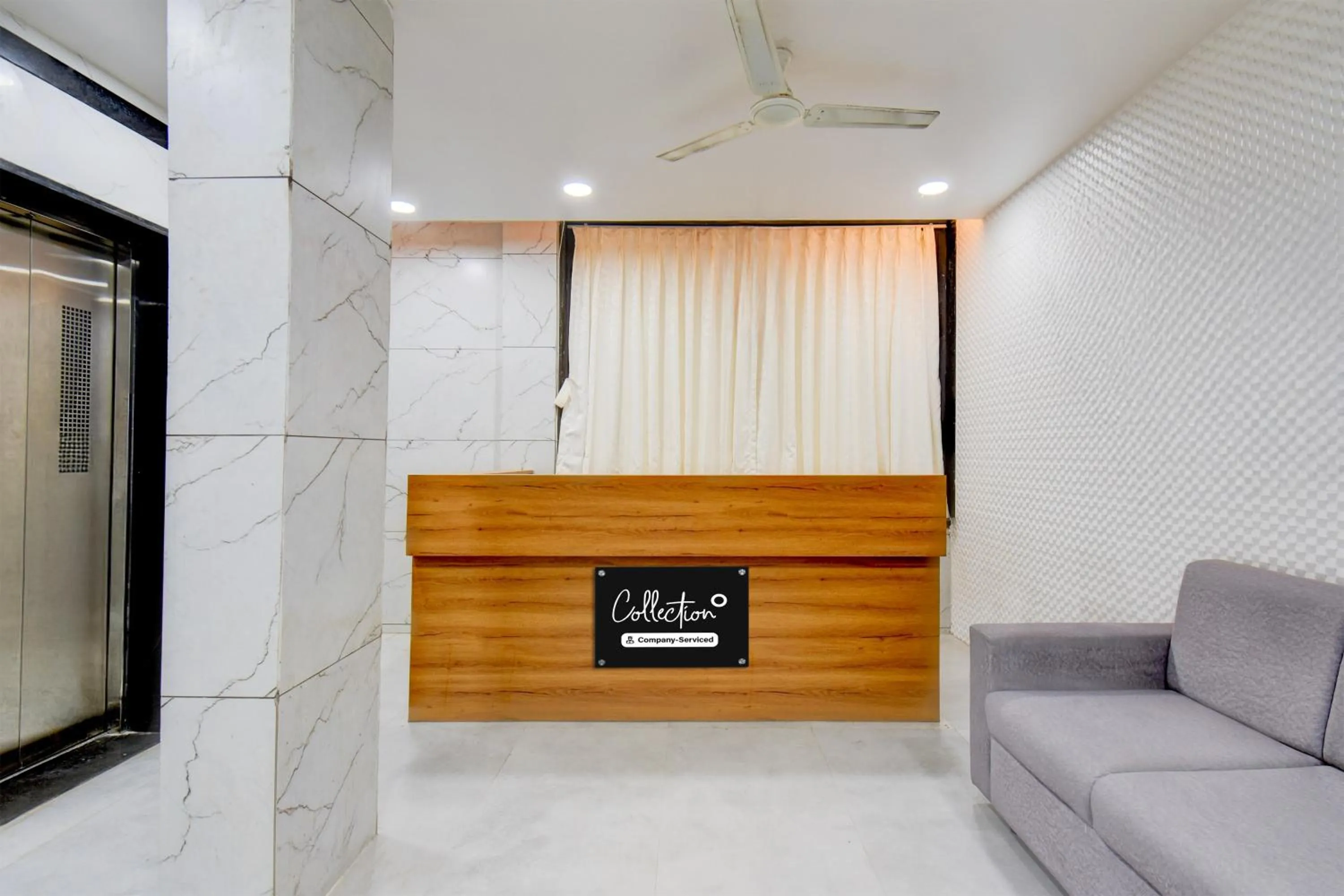 Lobby or reception in Super Collection O Aurangabad Shendra MIDC Formerly Prayag Inn