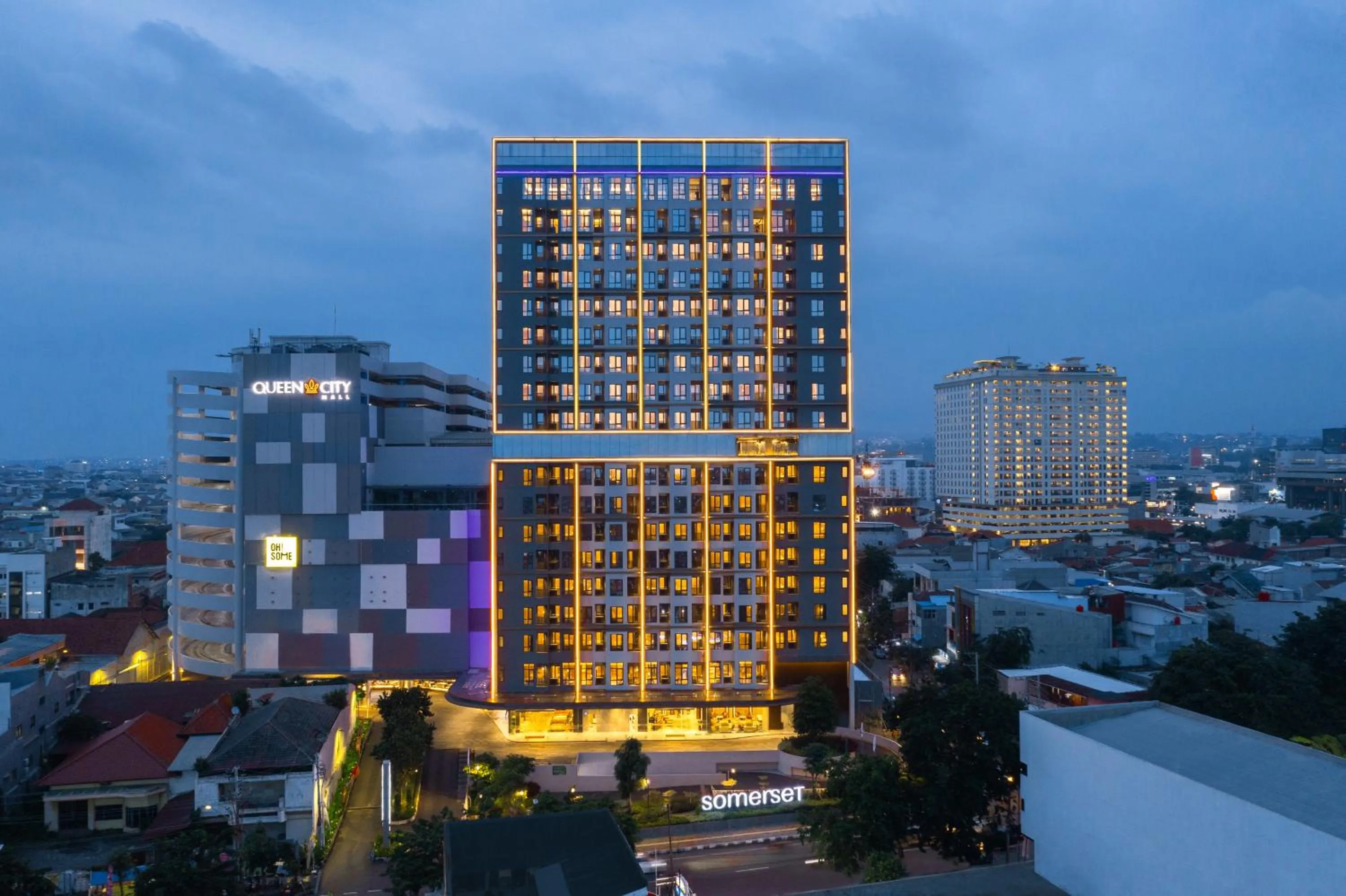 Property building in Somerset Queen City Semarang