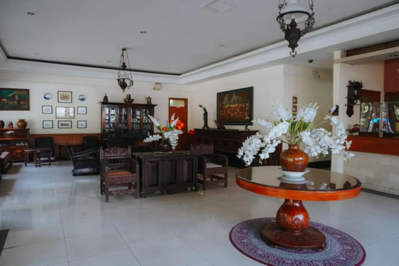 Seating area in Hotel Wisma Dago
