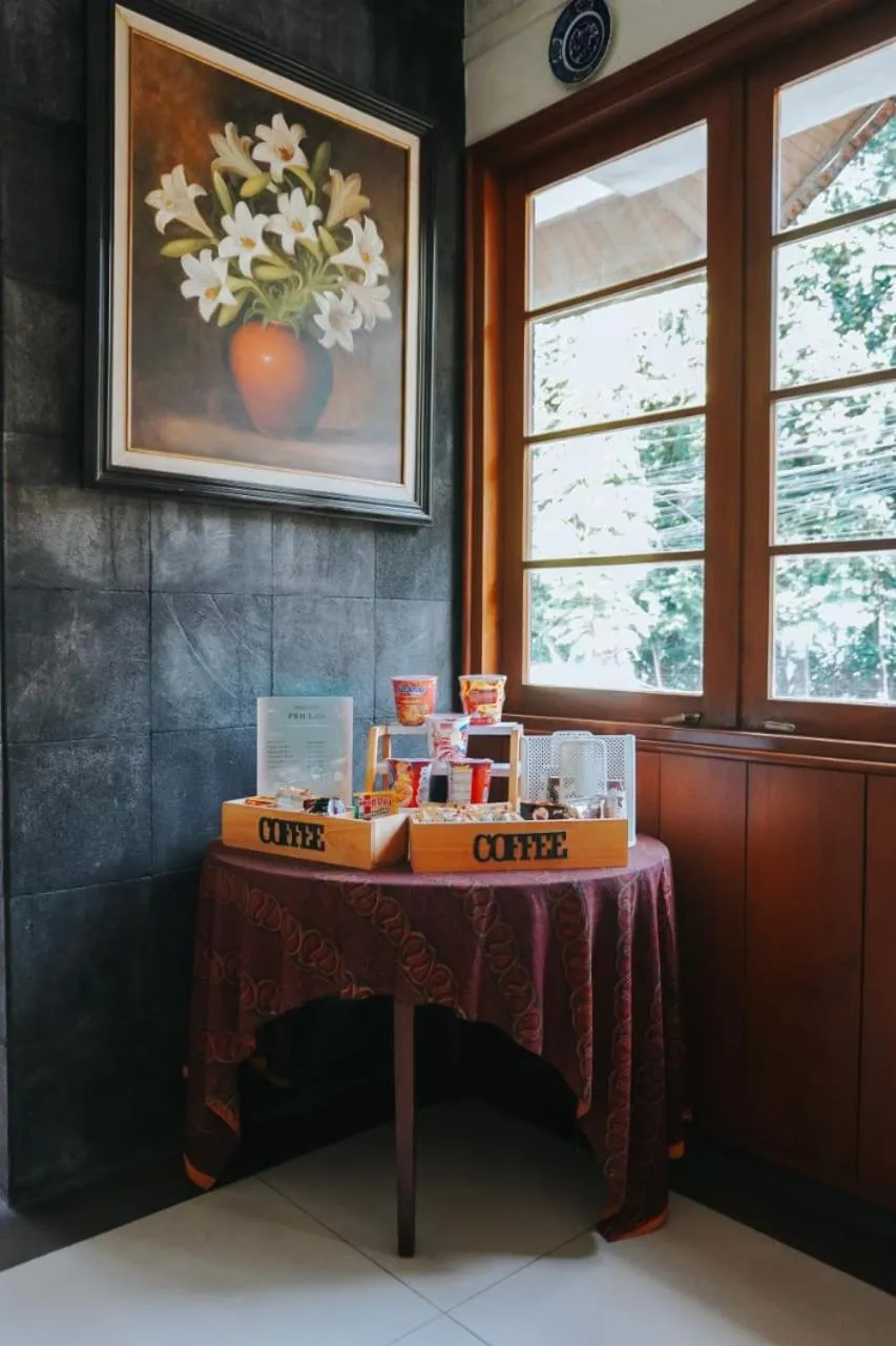 Food in Hotel Wisma Dago