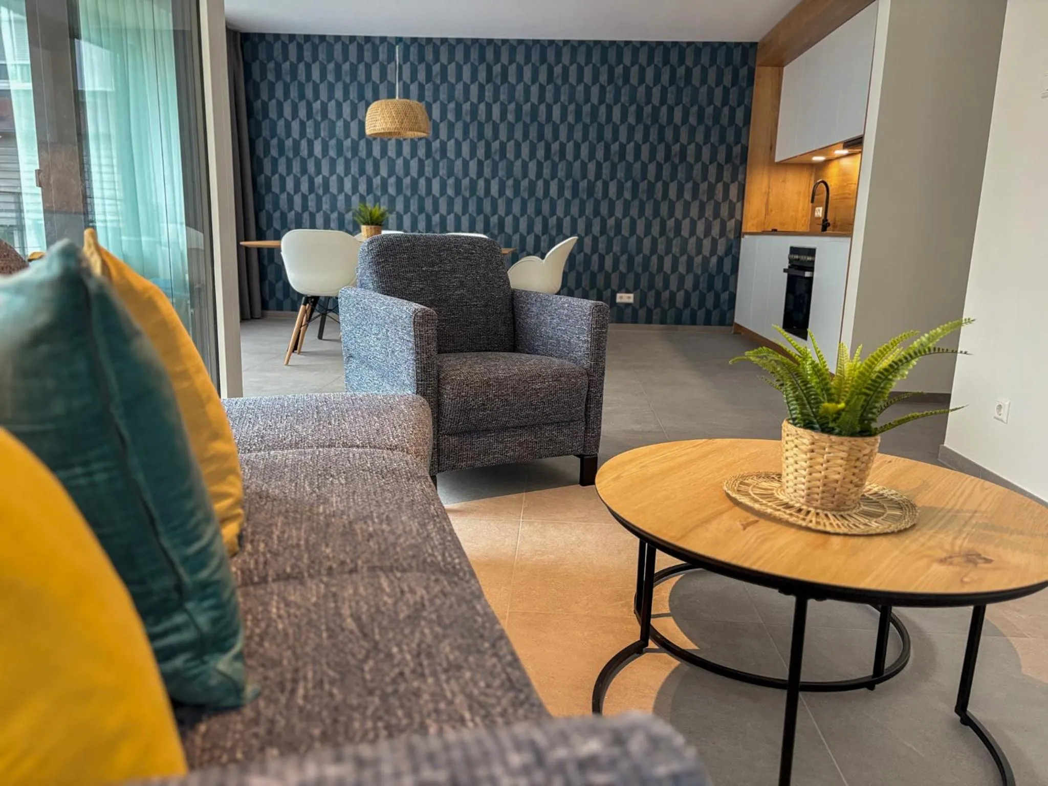 SEVINA APARTMENTS by traubeamsee