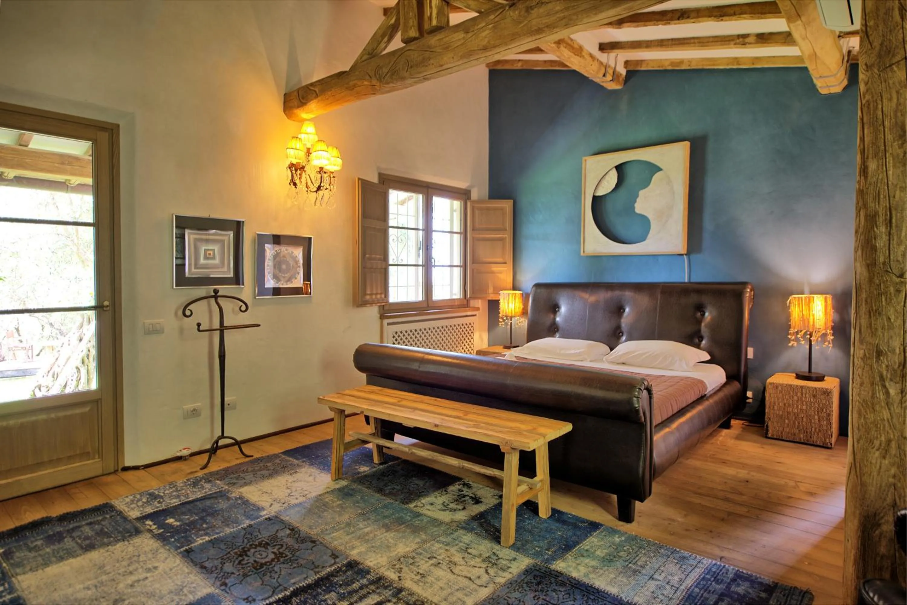 Bed in Villa Oliveta by PosarelliVillas