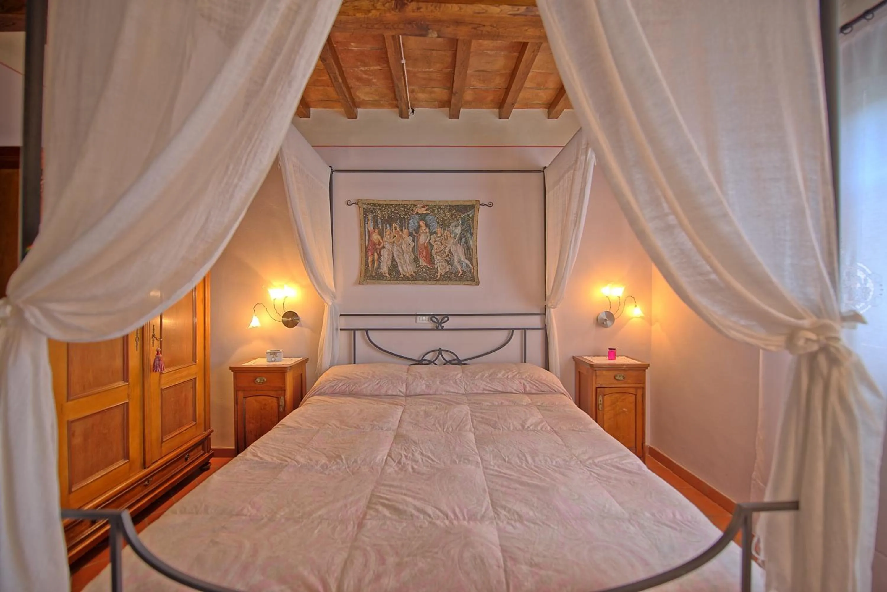 Bedroom, Bed in Casa Margherita 2 by PosarelliVillas