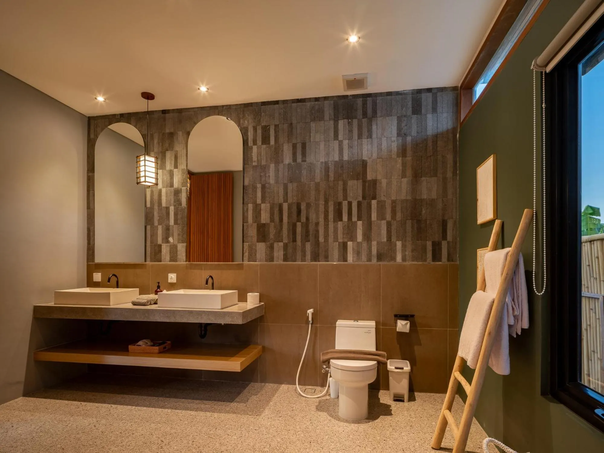 Toilet in The Foglia Canggu