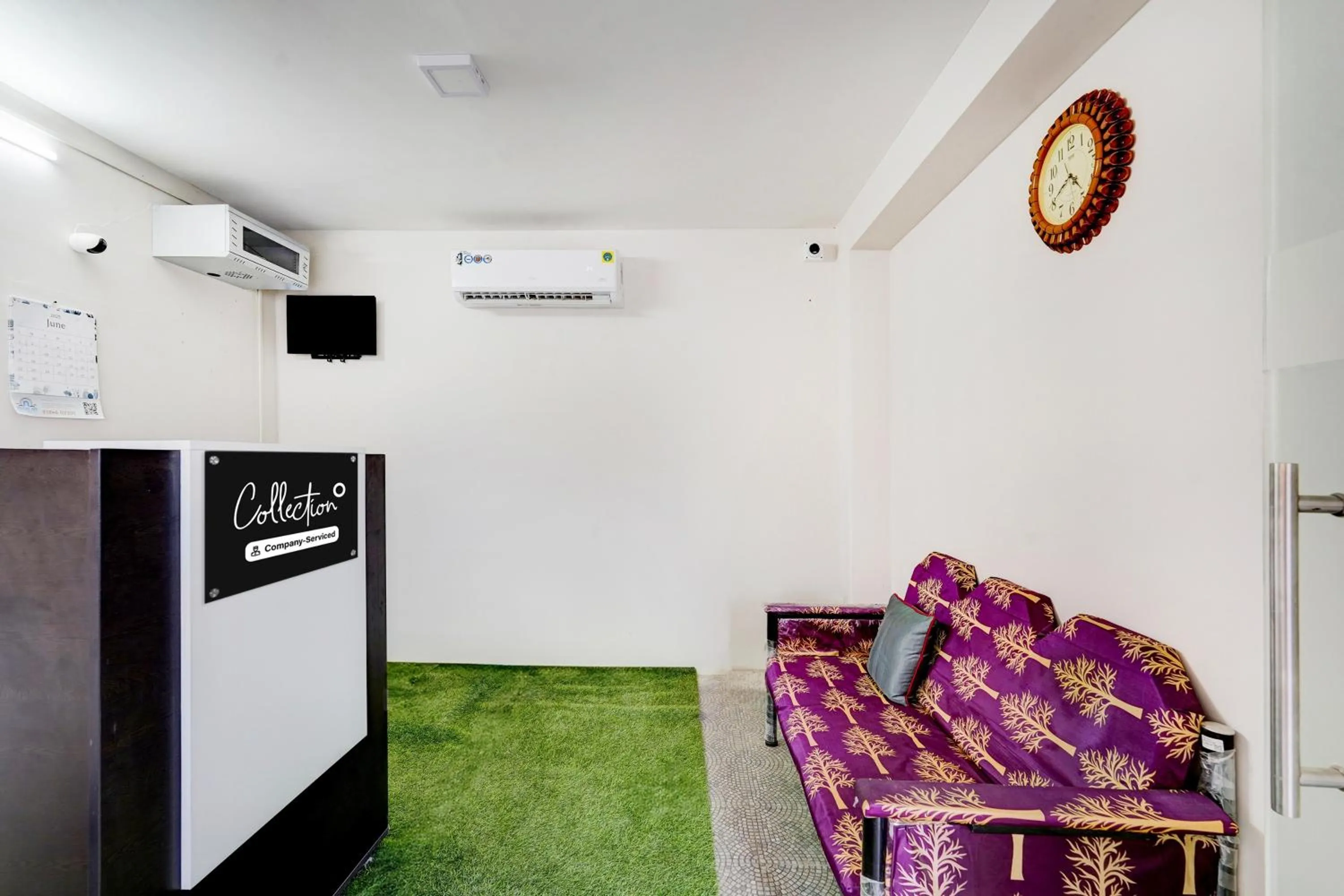 Lobby or reception in Super Collection O Sholinganallur Chennai Formerly Nimalan Residenc