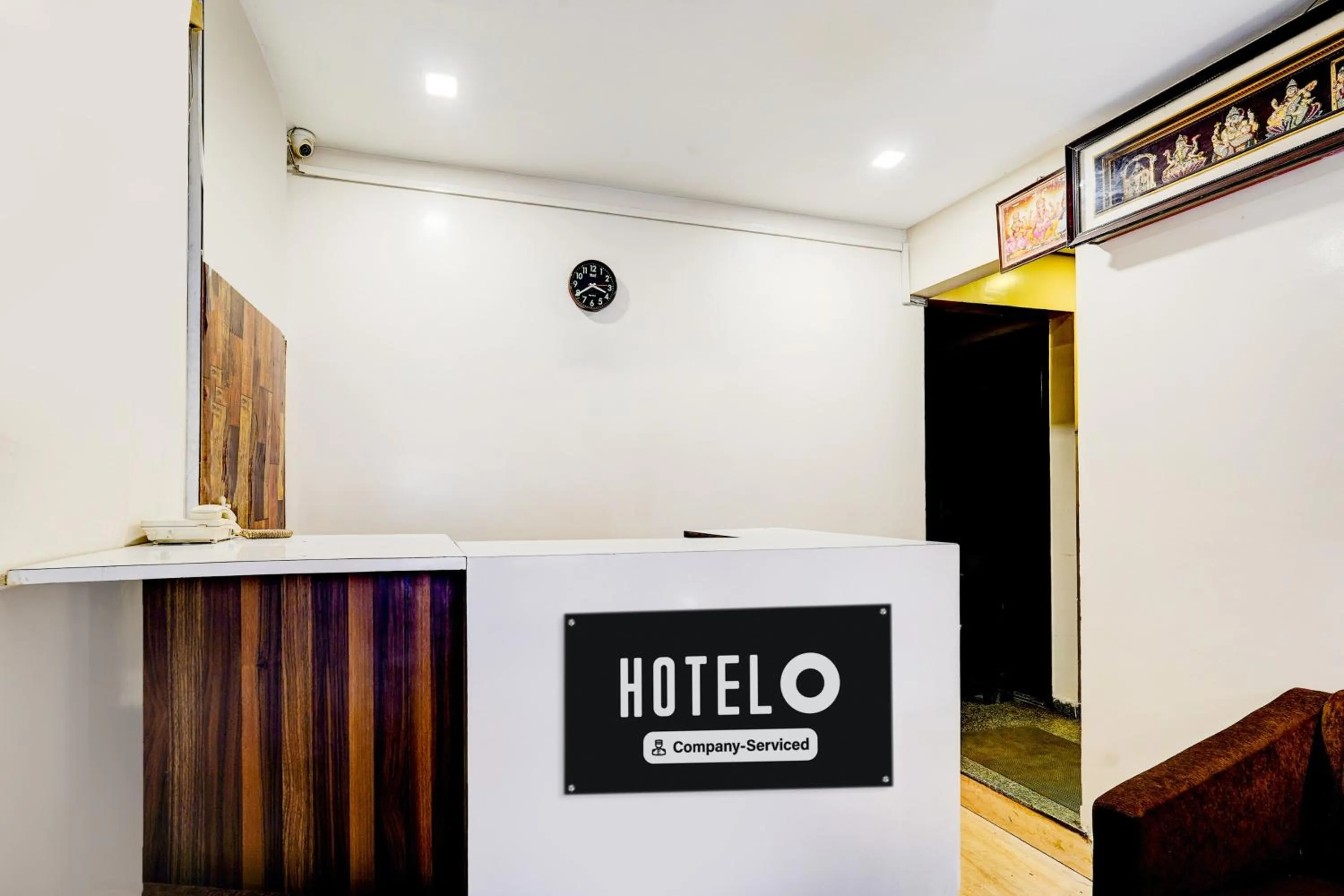 Lobby or reception in Hotel O MA Chidambaram Stadium Formerly Sarvanas Park