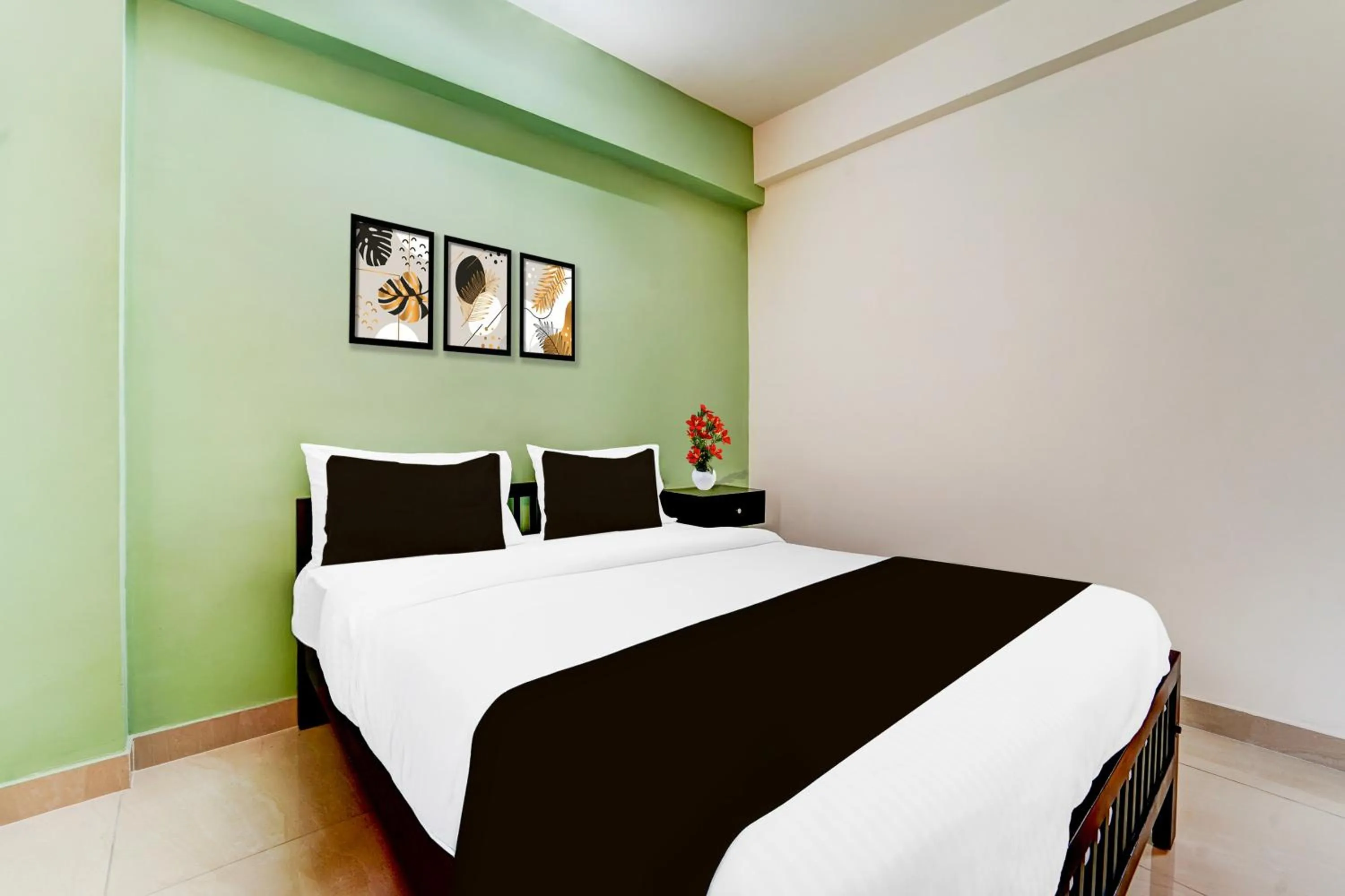 Bedroom, Bed in Super Collection O Kottayam Formerly Sap Inn