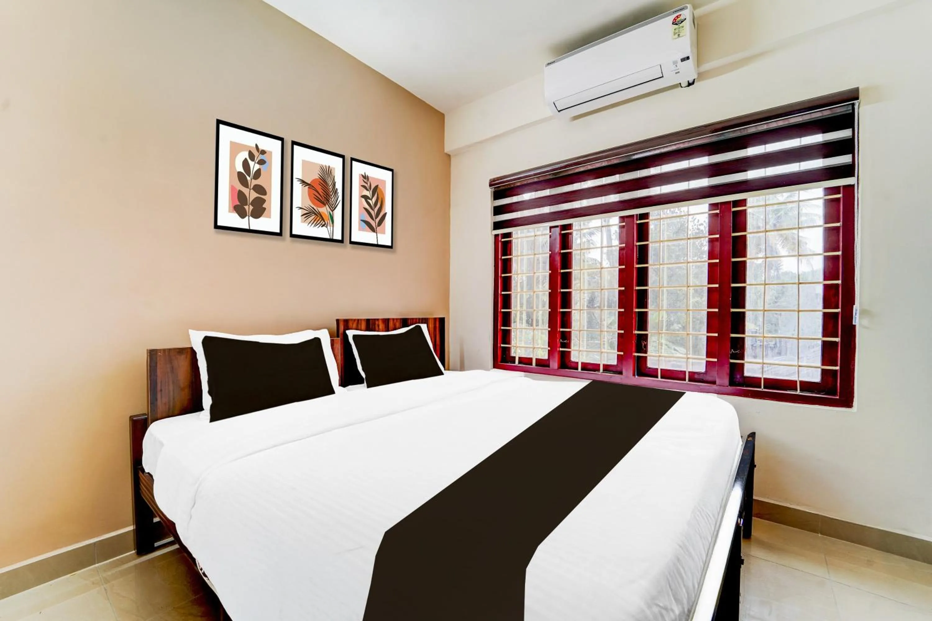 Bedroom, Bed in Super Collection O Kottayam Formerly Sap Inn