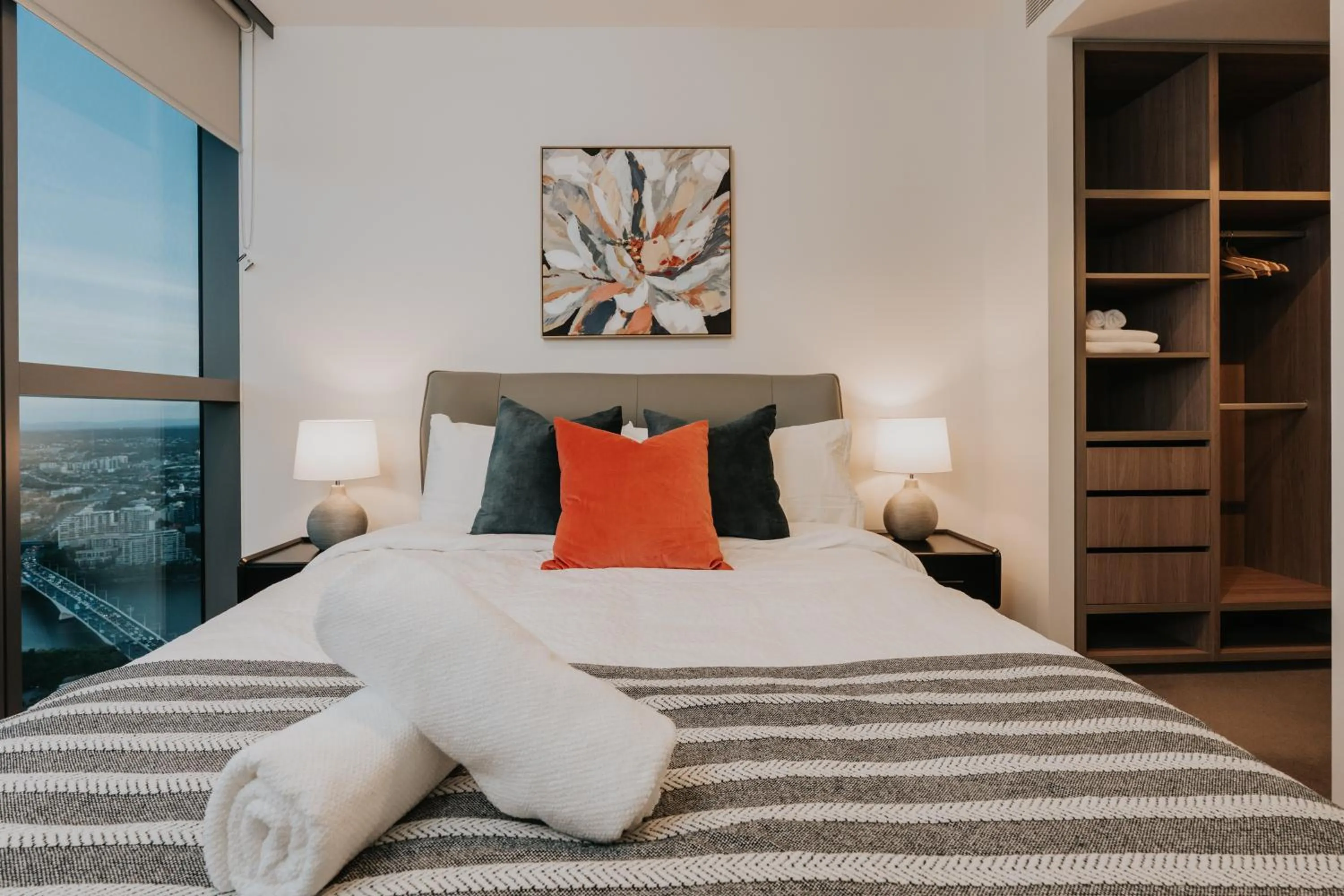 Bed in Nooon Stay QW - Apartments Managed by The NOOON STAY