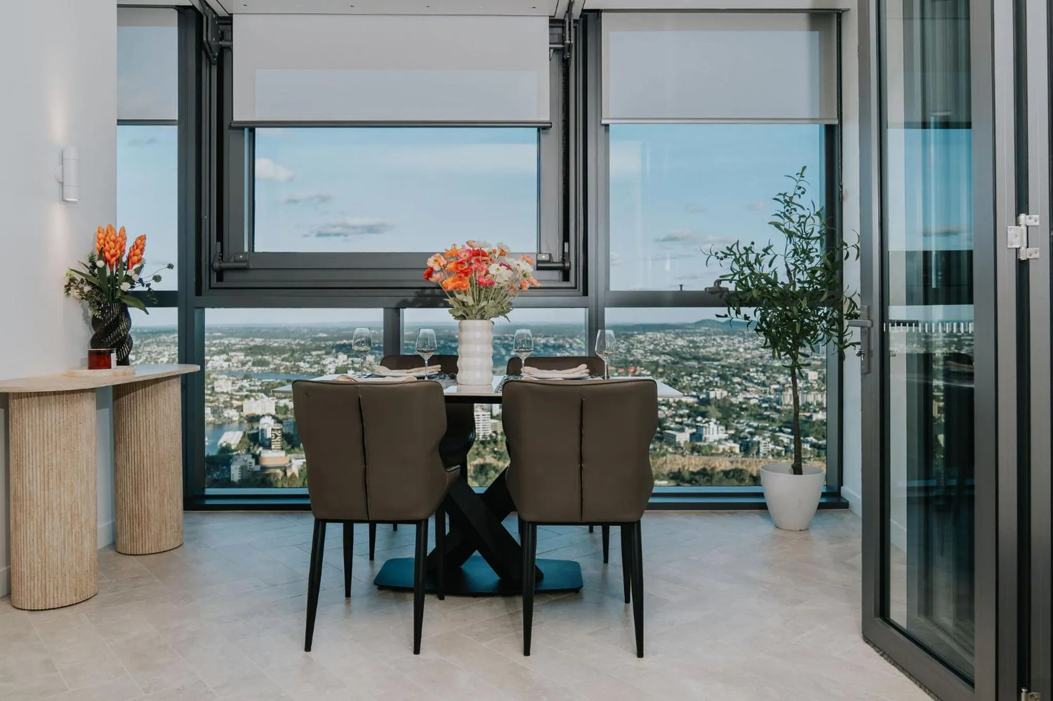 Nooon Stay QW - Apartments Managed by The NOOON STAY