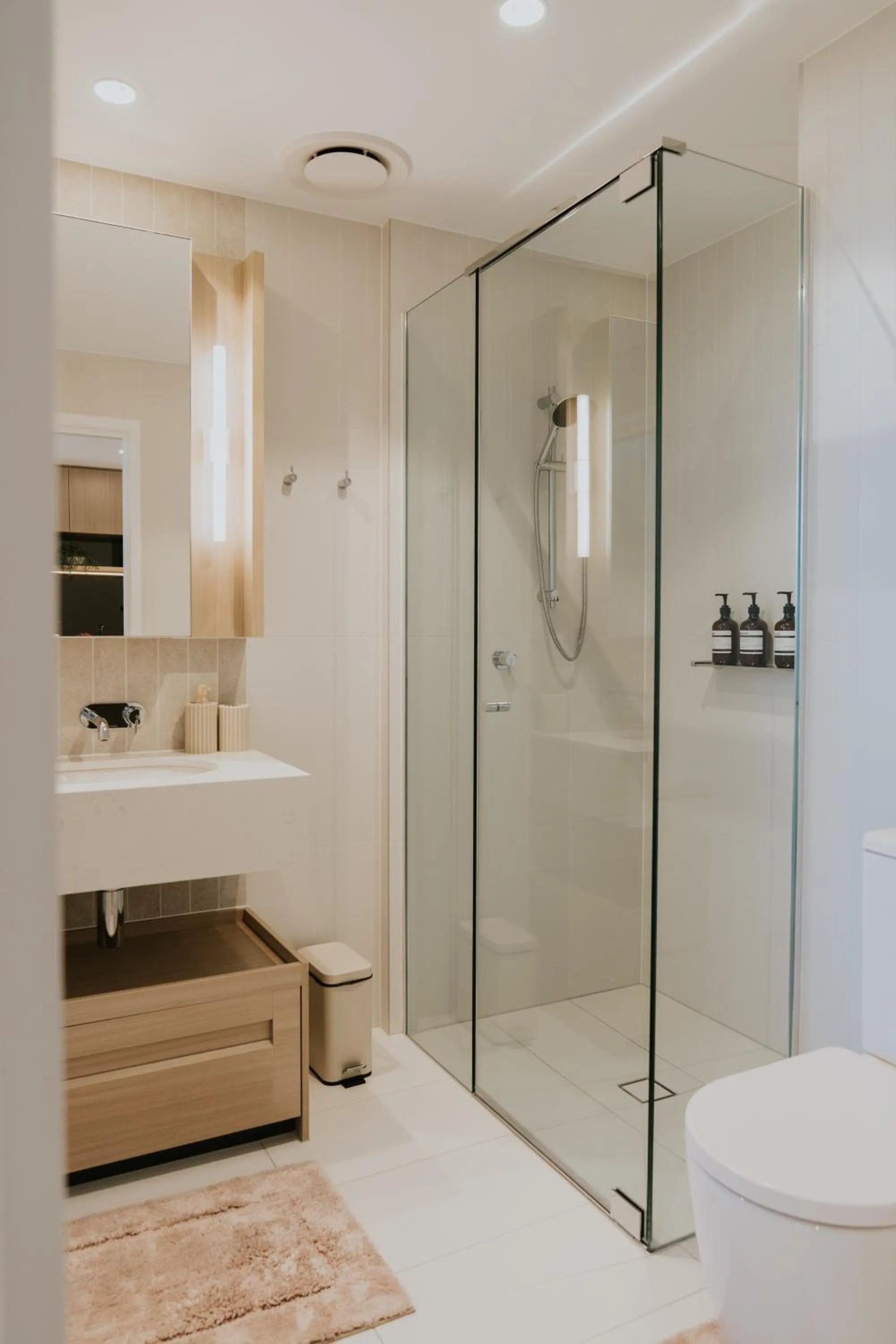 Nooon Stay QW - Apartments Managed by The NOOON STAY