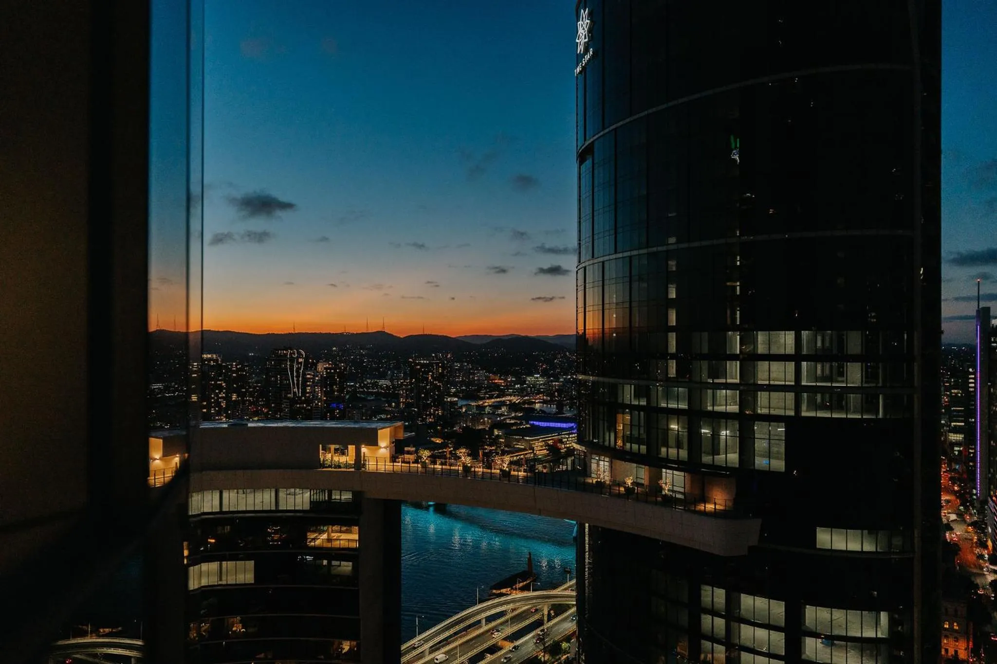 Nooon Stay QW - Apartments Managed by The NOOON STAY