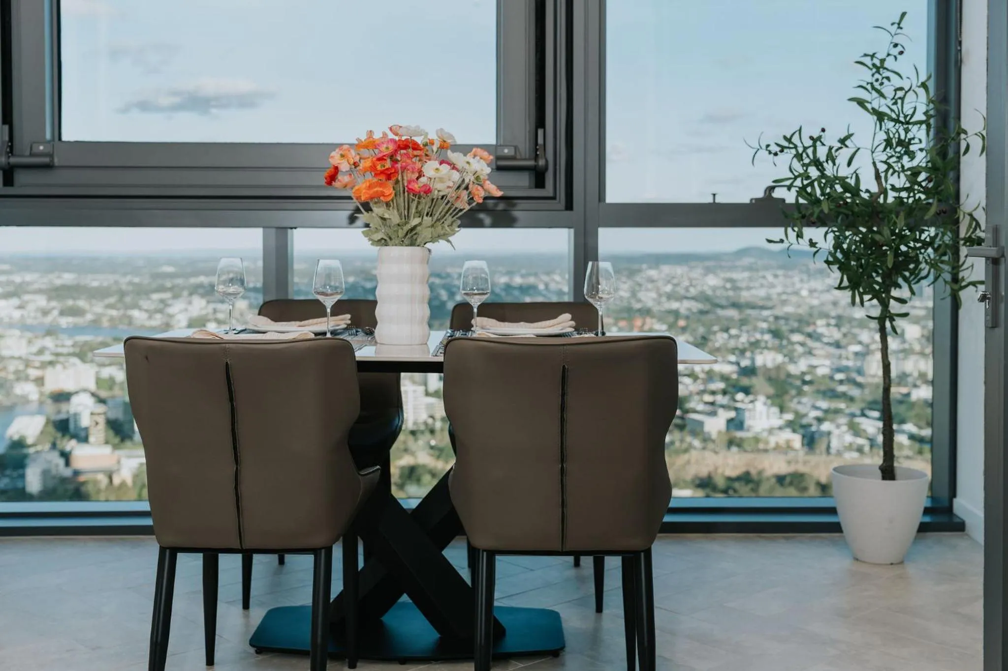 Nooon Stay QW - Apartments Managed by The NOOON STAY