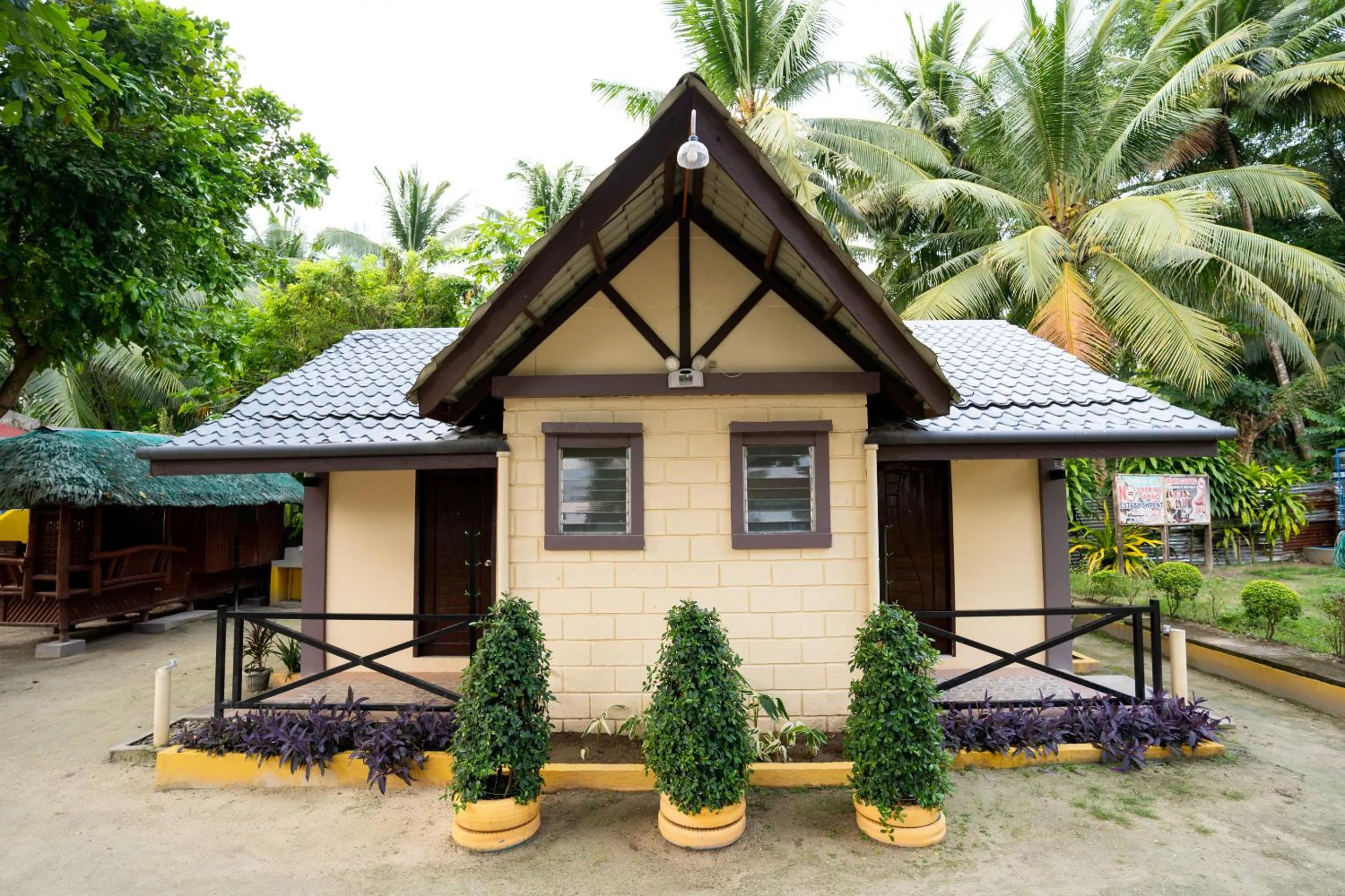 AltaVista Beach Resort Samal powered by Cocotel