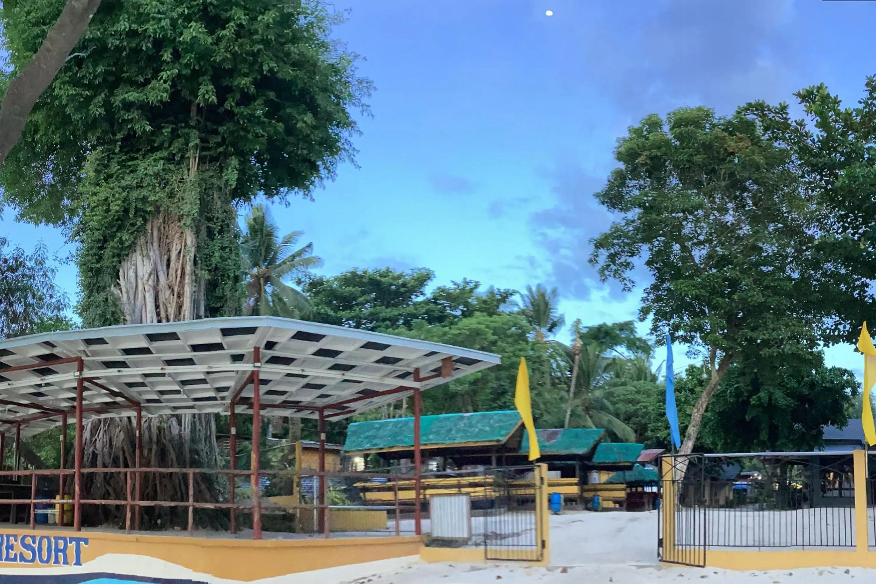 AltaVista Beach Resort Samal powered by Cocotel