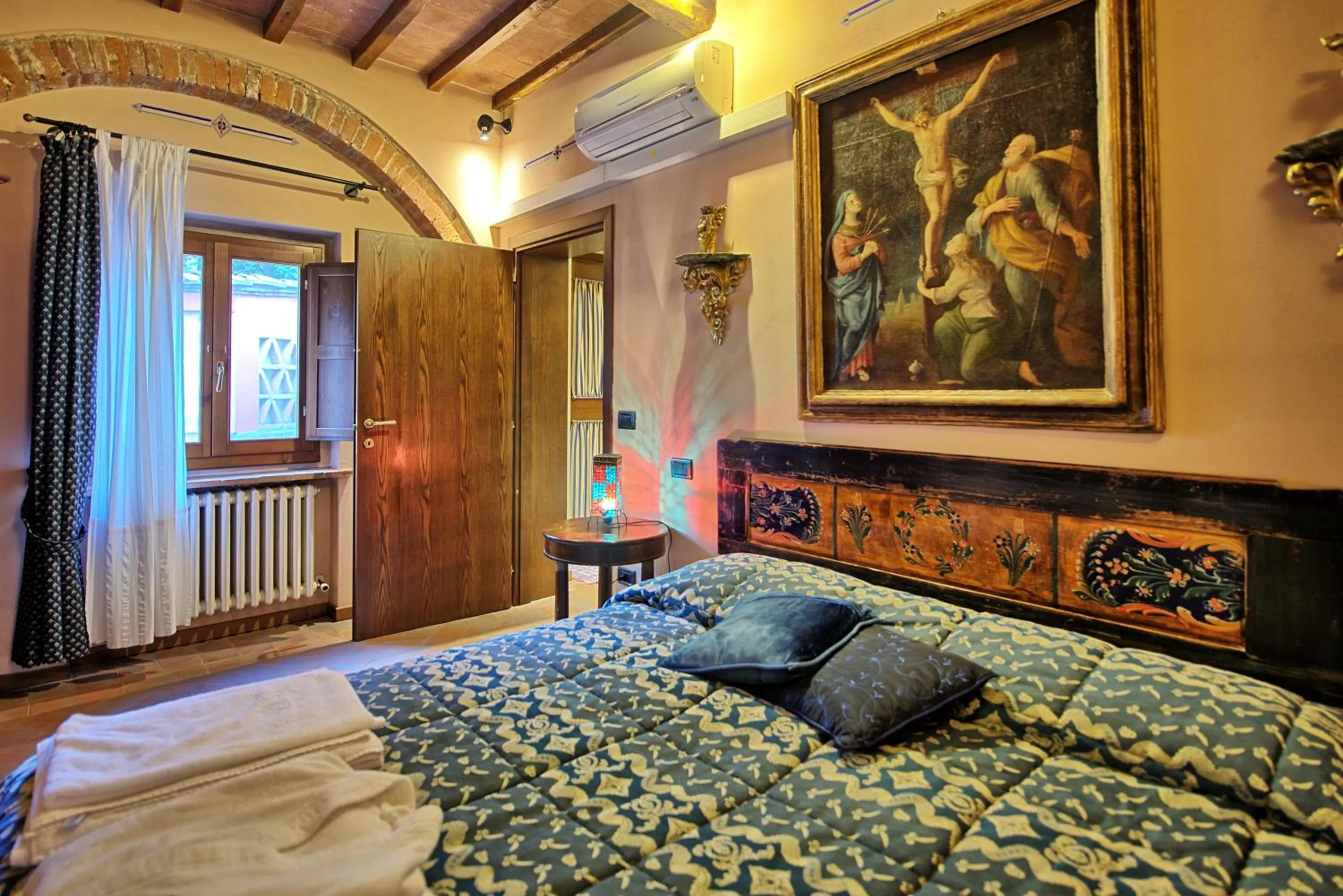 Bedroom, Bed in Casa Vania by PosarelliVillas