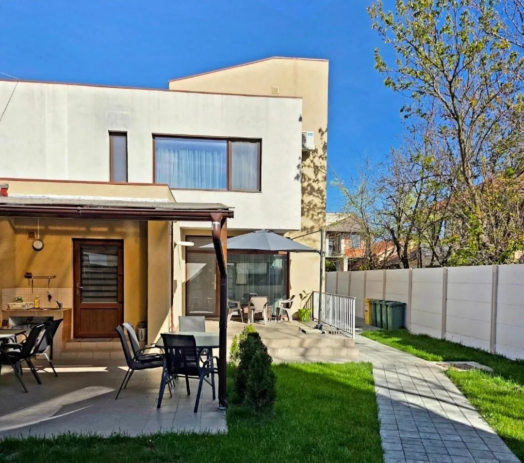 Sunny Family Vila Constanta