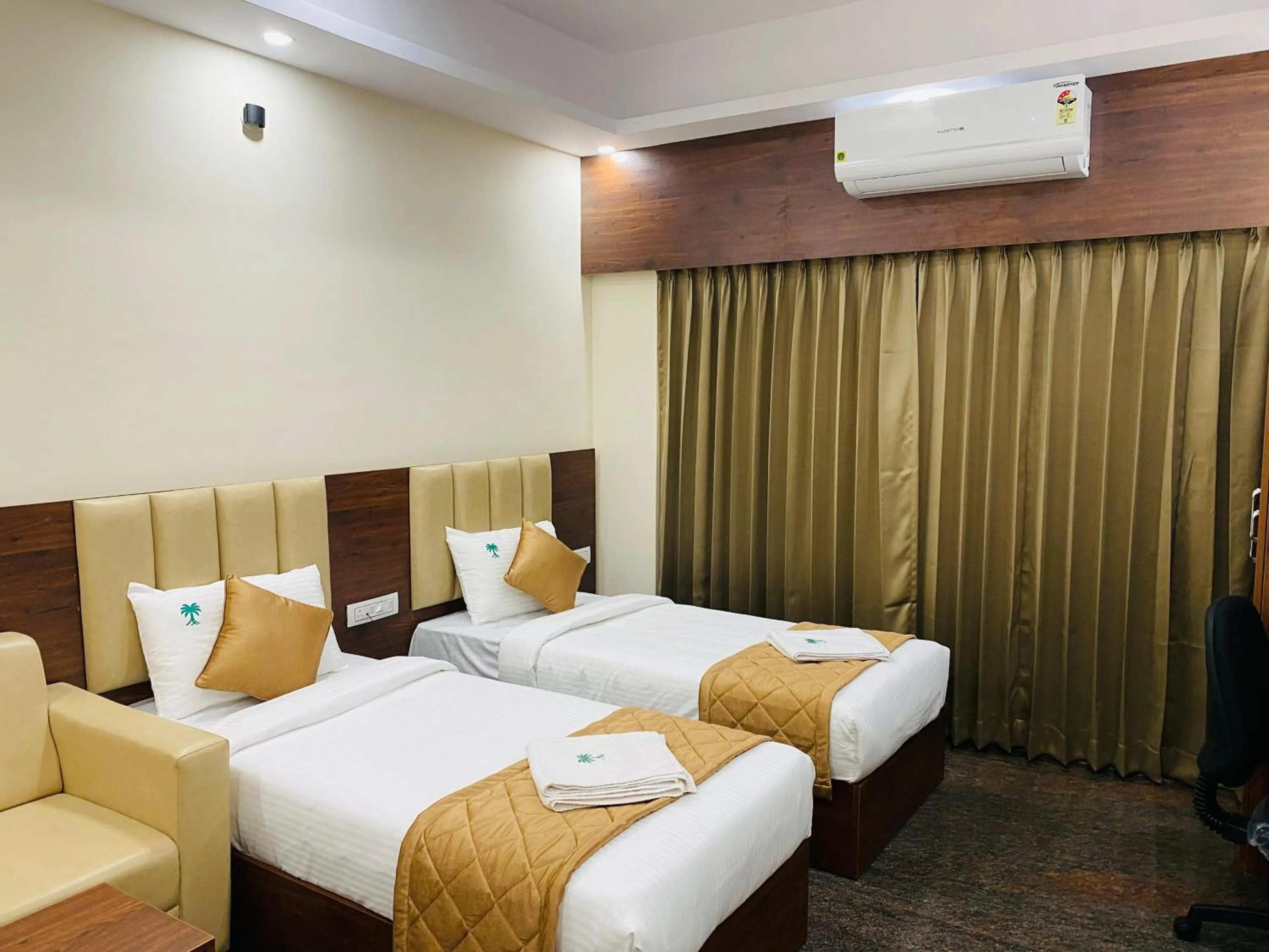 Bed in Hotel Sahara Tree