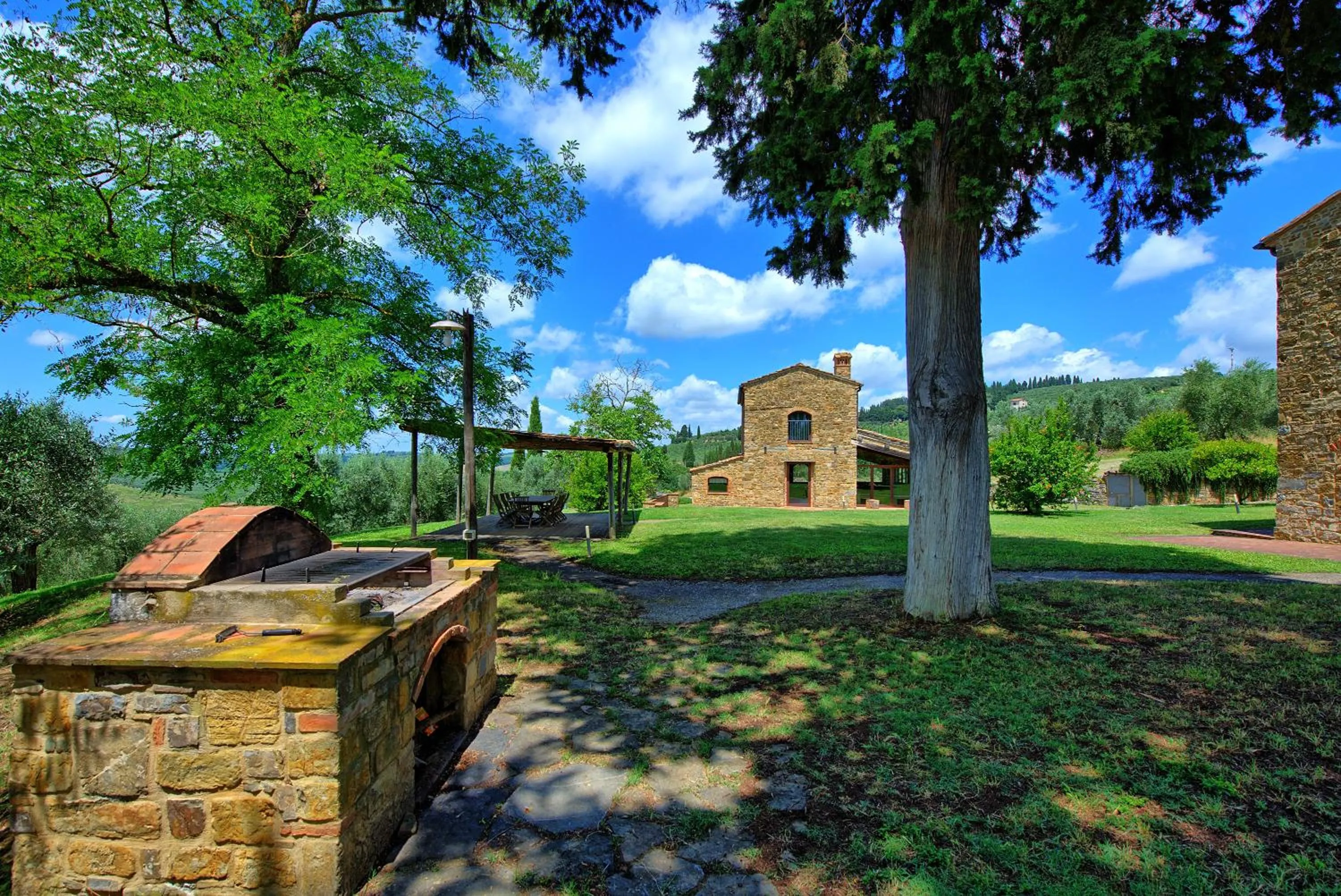 Property building in Villa Ferdinando by PosarelliVillas