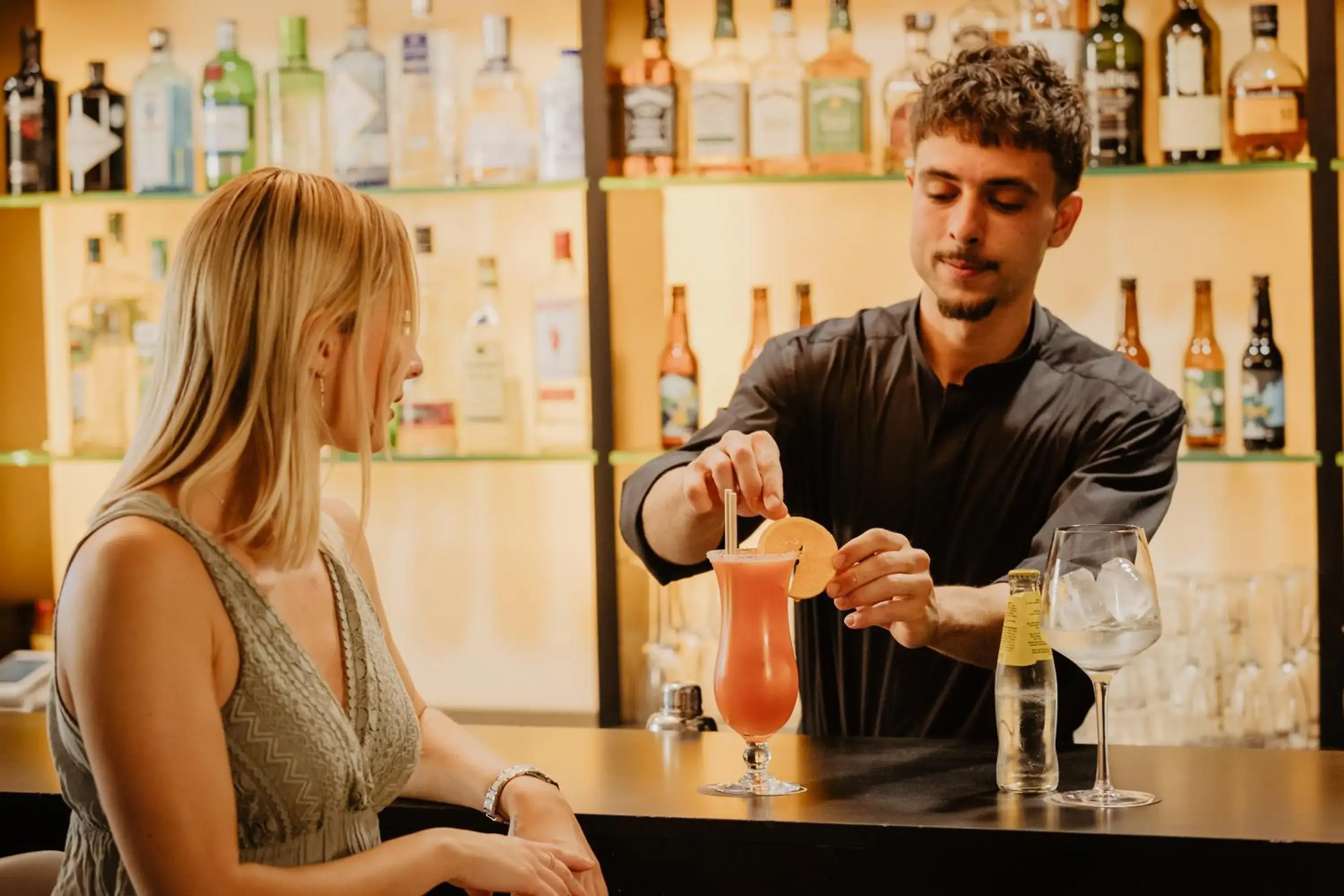 Lounge or bar in Hotel Món Sant Benet Lounge or bar in Hotel Món Sant Benet