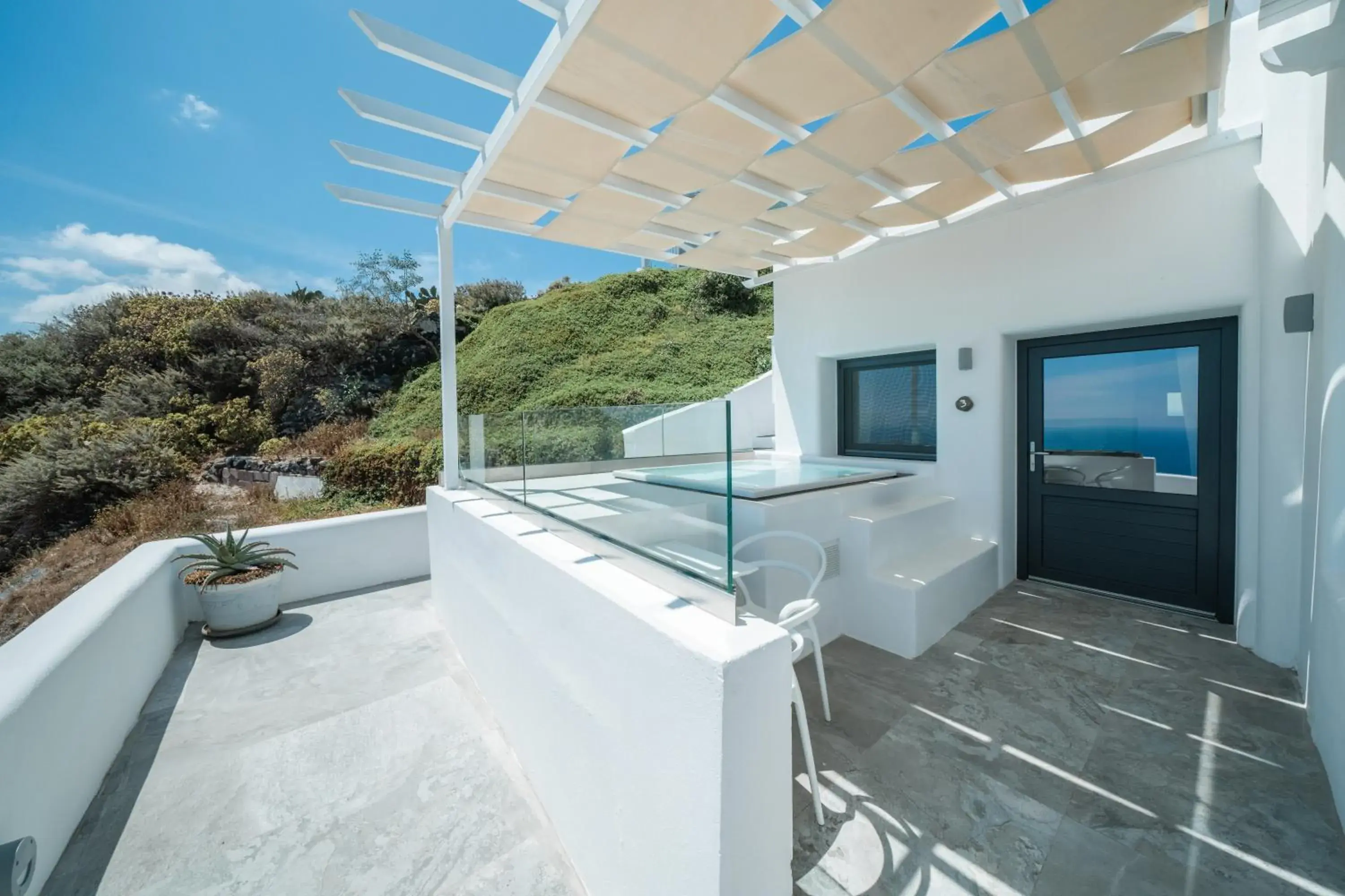 Superior Queen Room in Belle Etoile Villas Superior Queen Room in Belle Etoile Villas