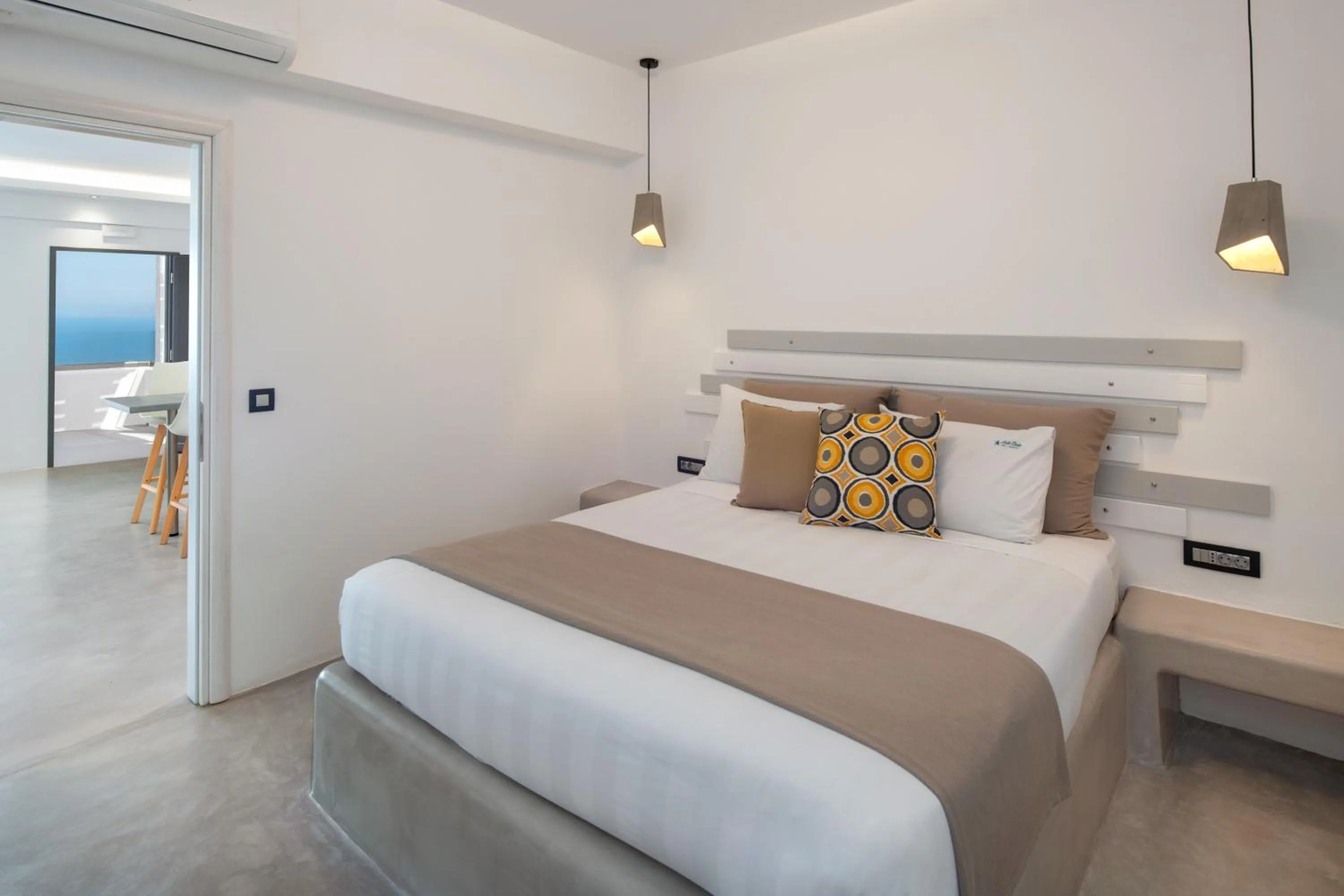 Bed in Belle Etoile Villas