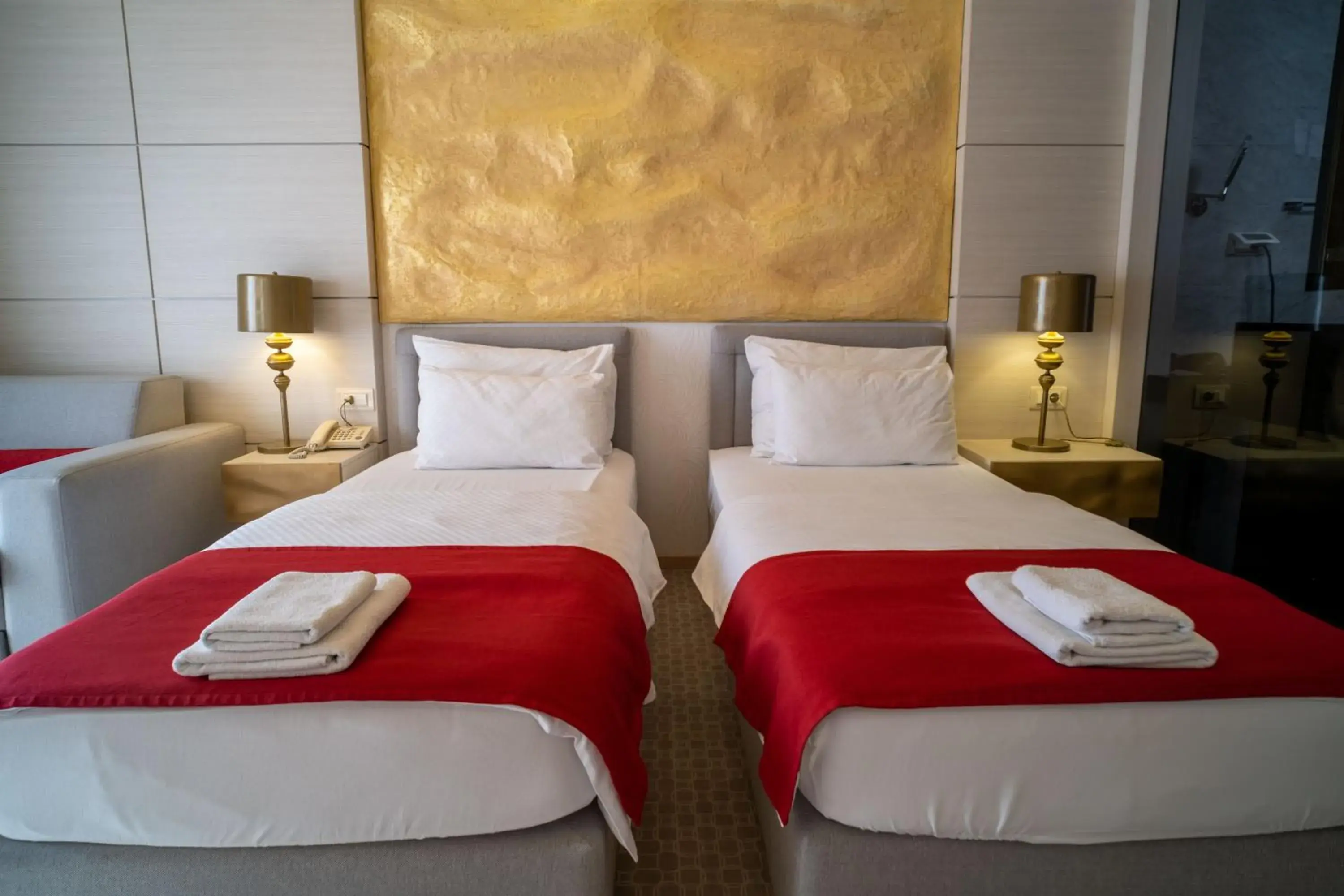 Superior Twin Room in Hotel Atina Superior Twin Room in Hotel Atina