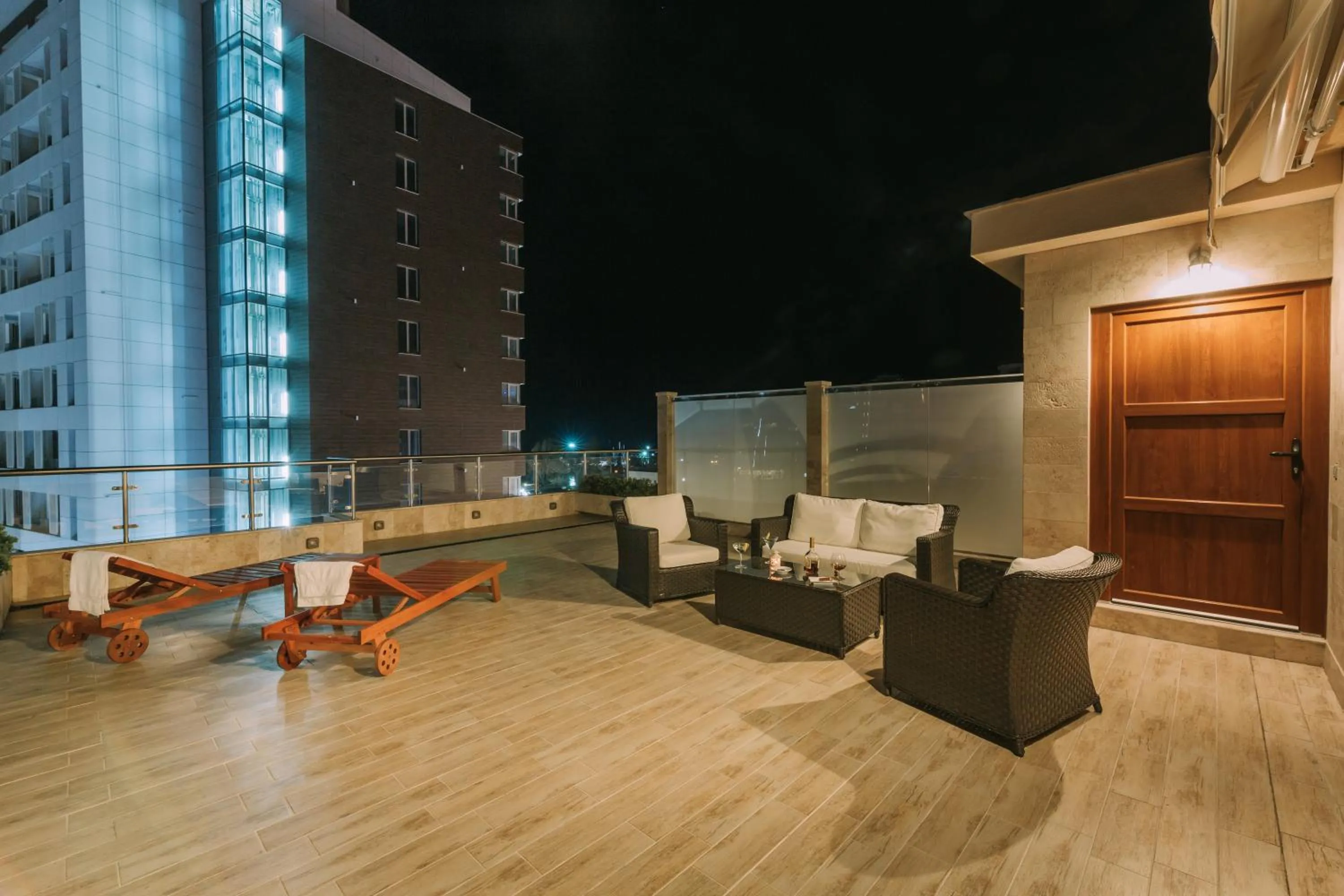 Night in City Apartments